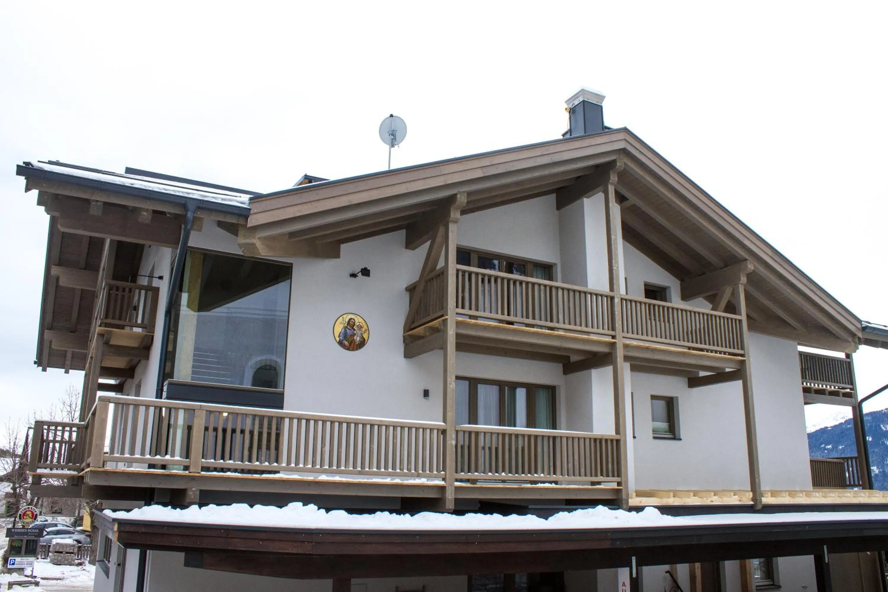 Property building in Panorama Apart Weisses Rössl