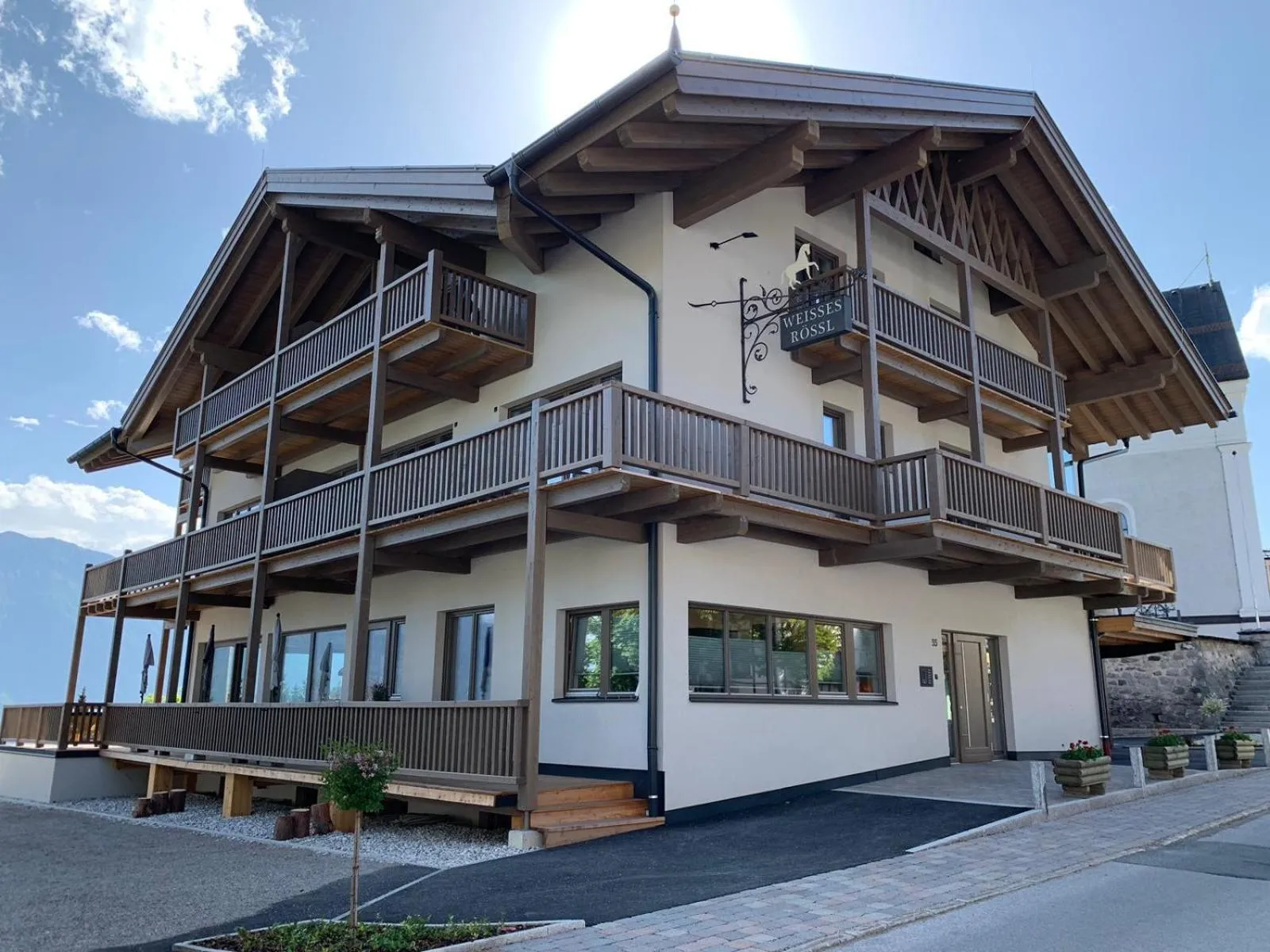 Facade/entrance in Panorama Apart Weisses Rössl