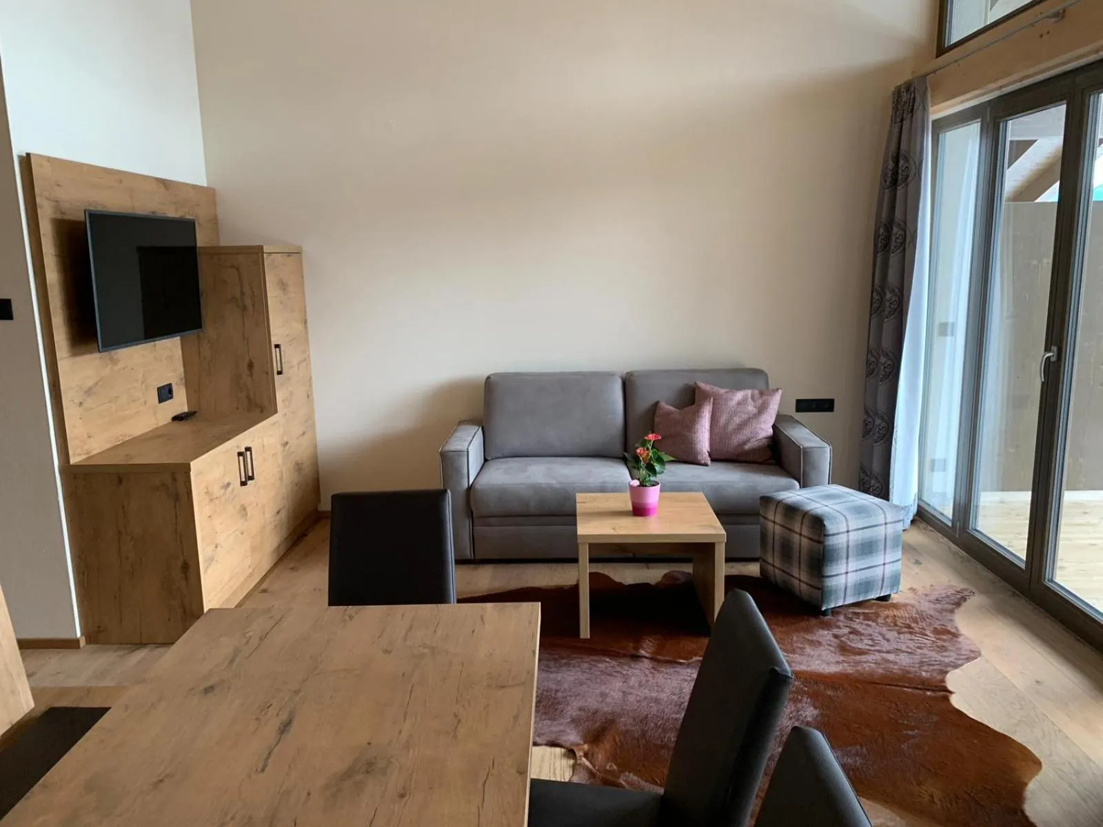 TV and multimedia in Panorama Apart Weisses Rössl