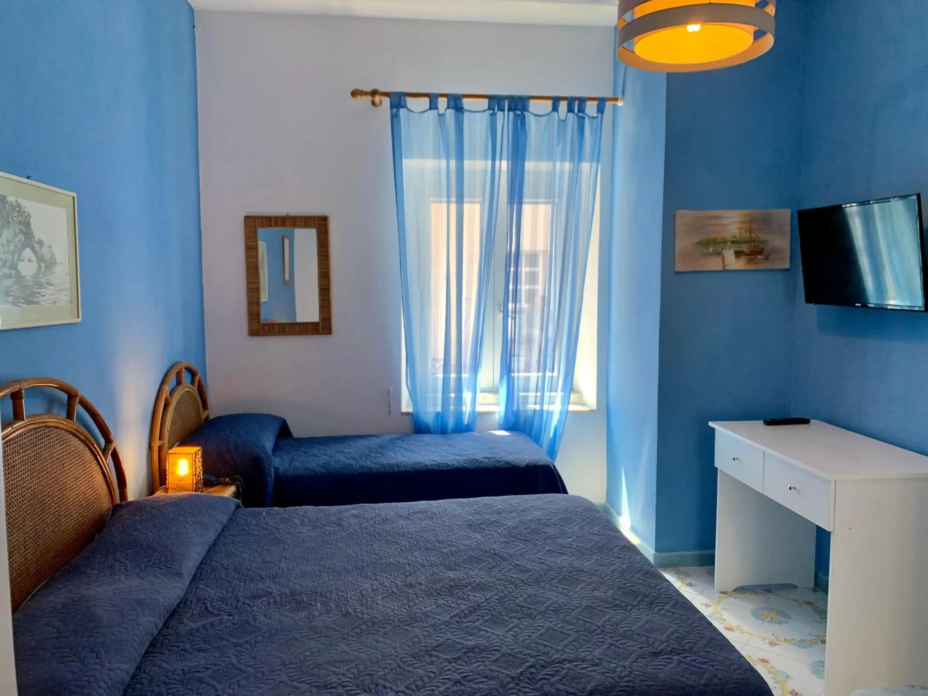 Triple Room without Sea View in Hotel Ortensia Triple Room without Sea View in Hotel Ortensia