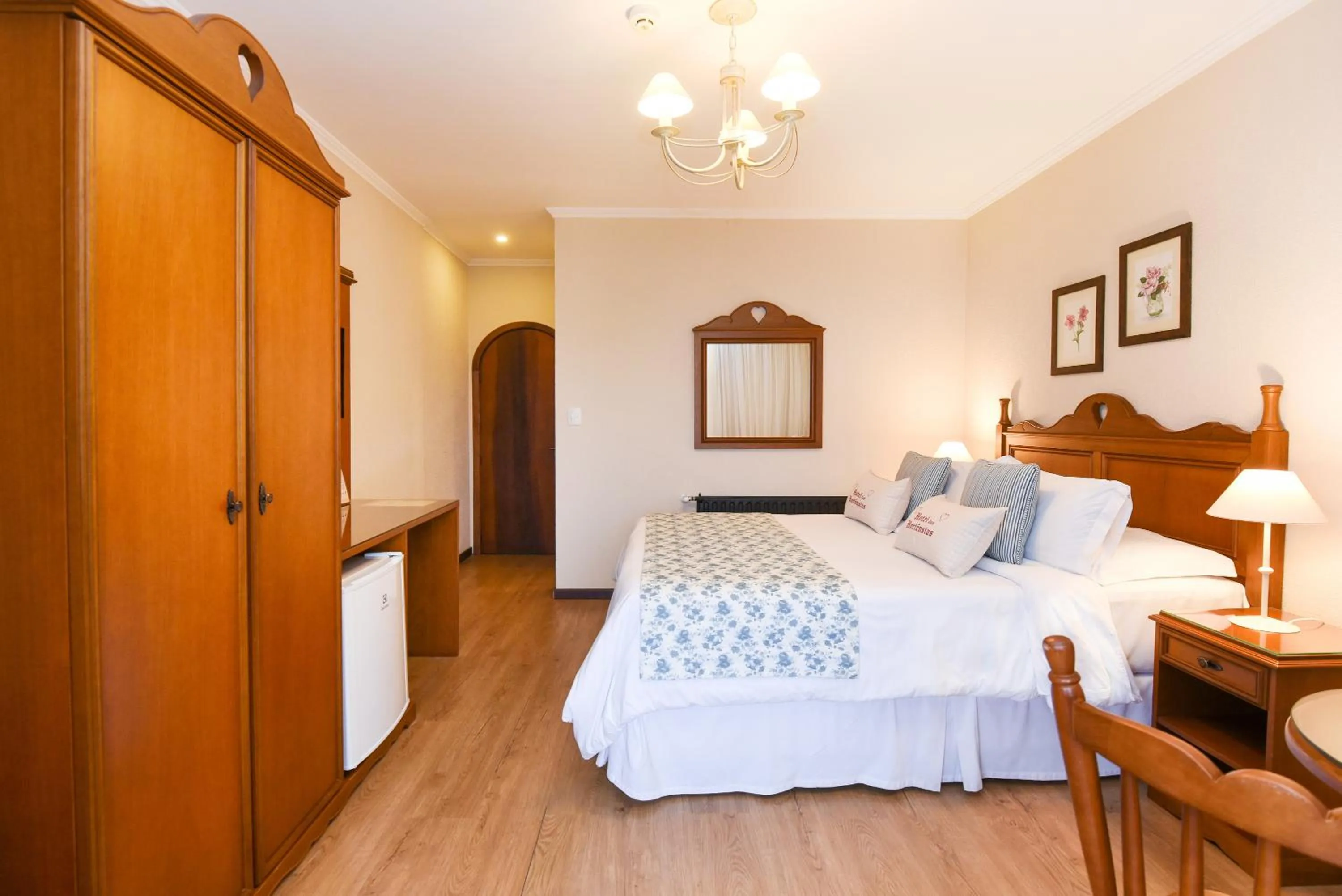 Photo of the whole room, Bed in Hotel das Hortênsias