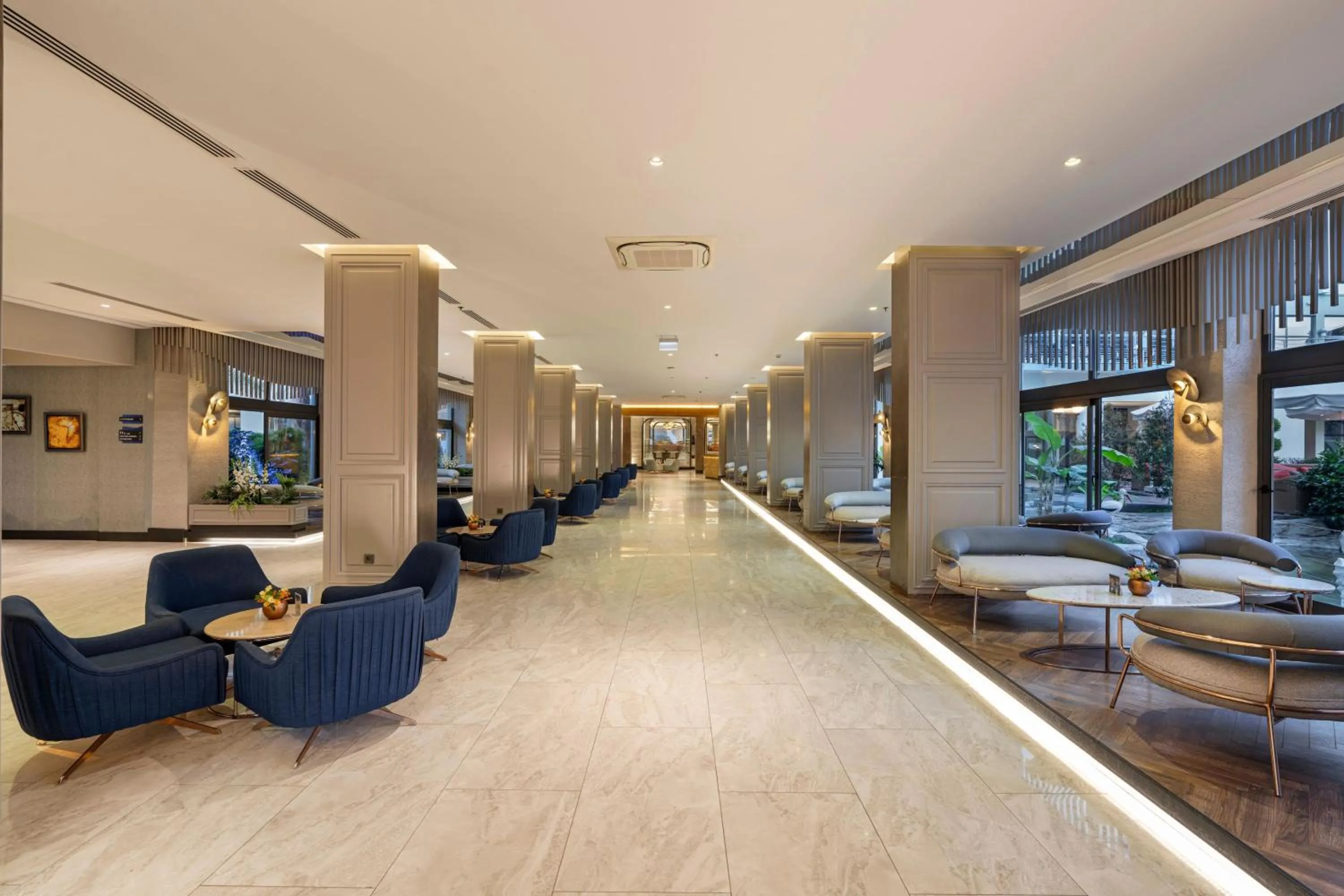 Lobby or reception in Limak Atlantis Deluxe Hotel Belek