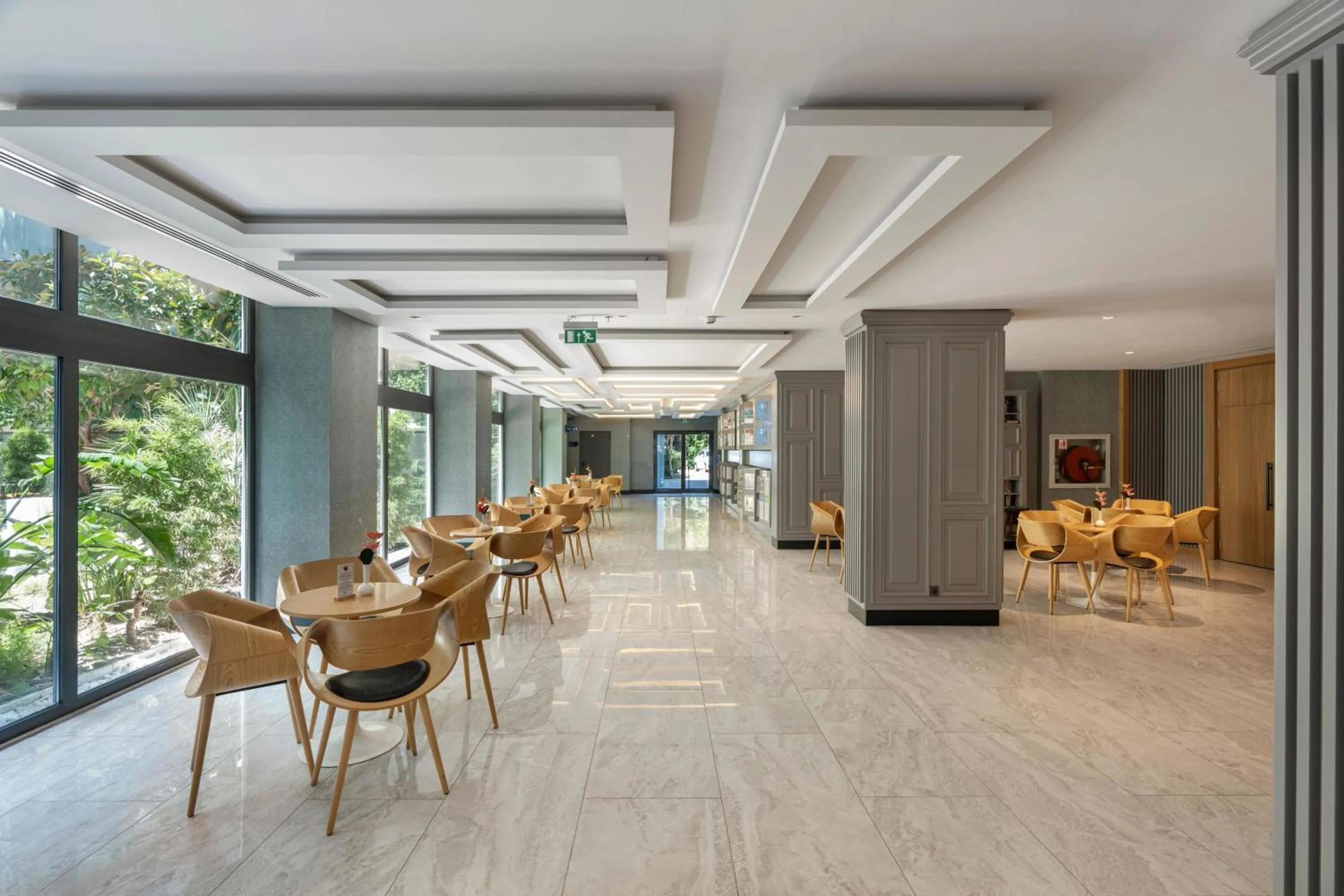 Lounge or bar in Limak Atlantis Deluxe Hotel Belek