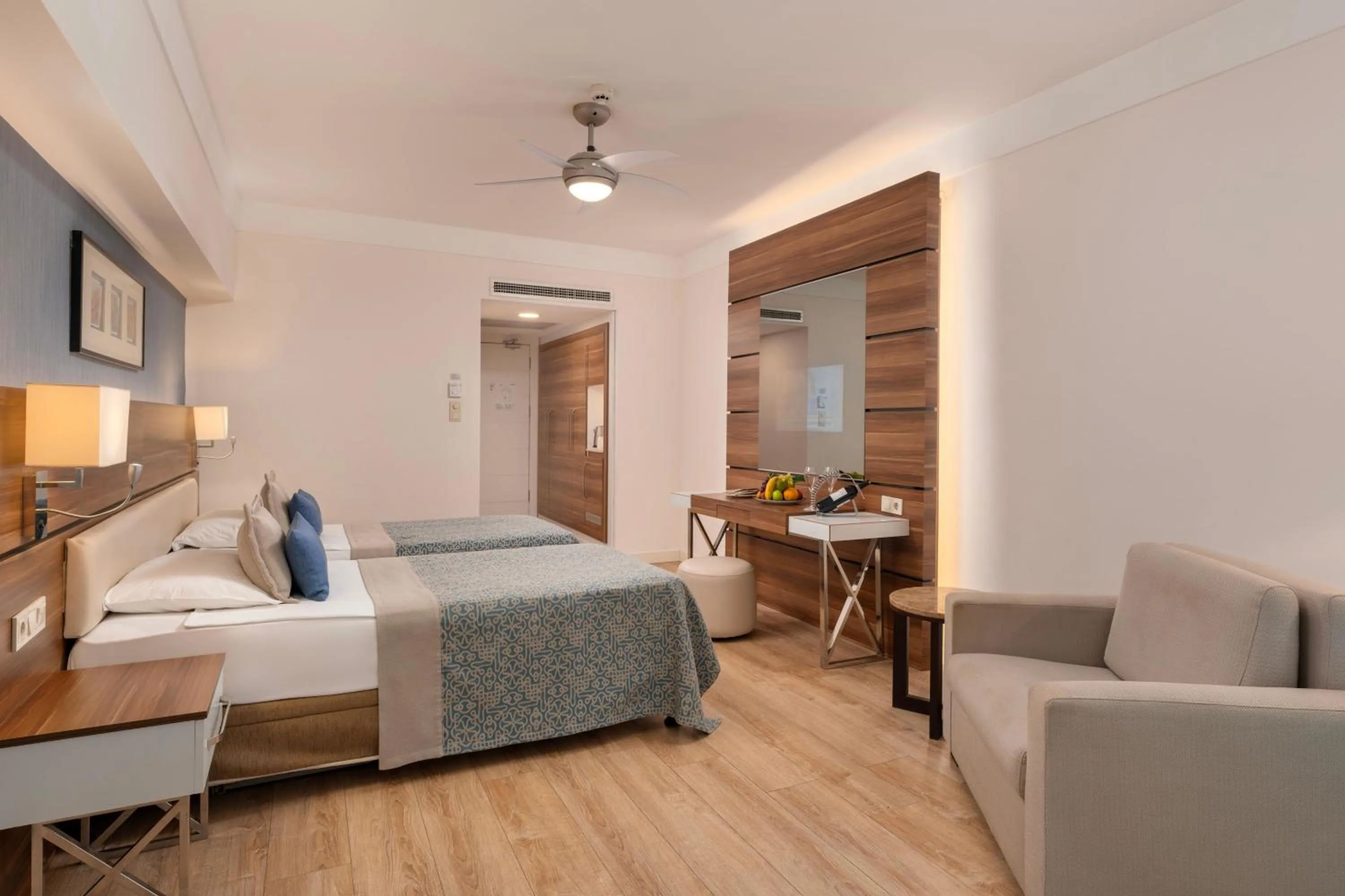 TV and multimedia, Bed in Limak Atlantis Deluxe Hotel Belek