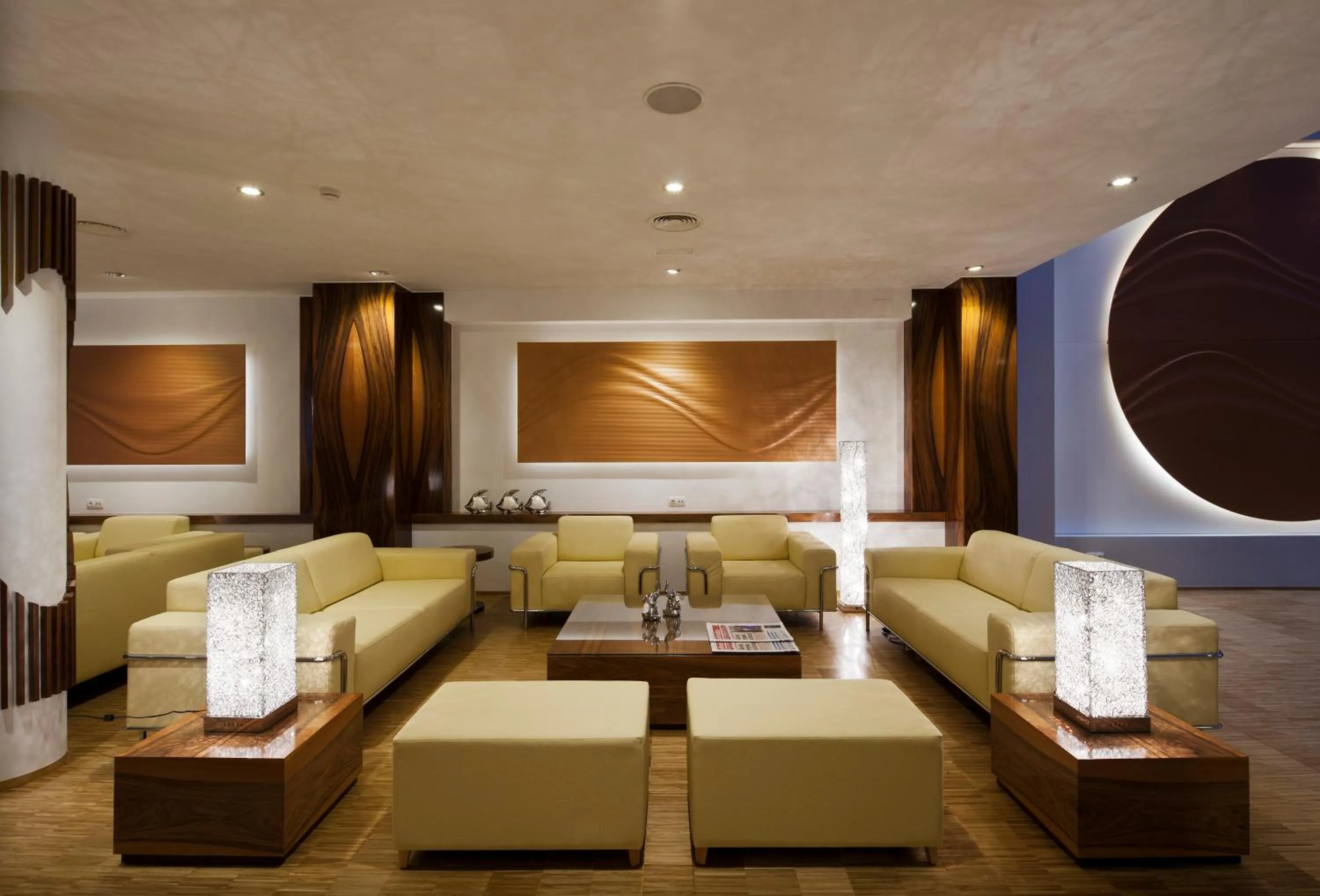 Lounge or bar in Ako Suite Hotel
