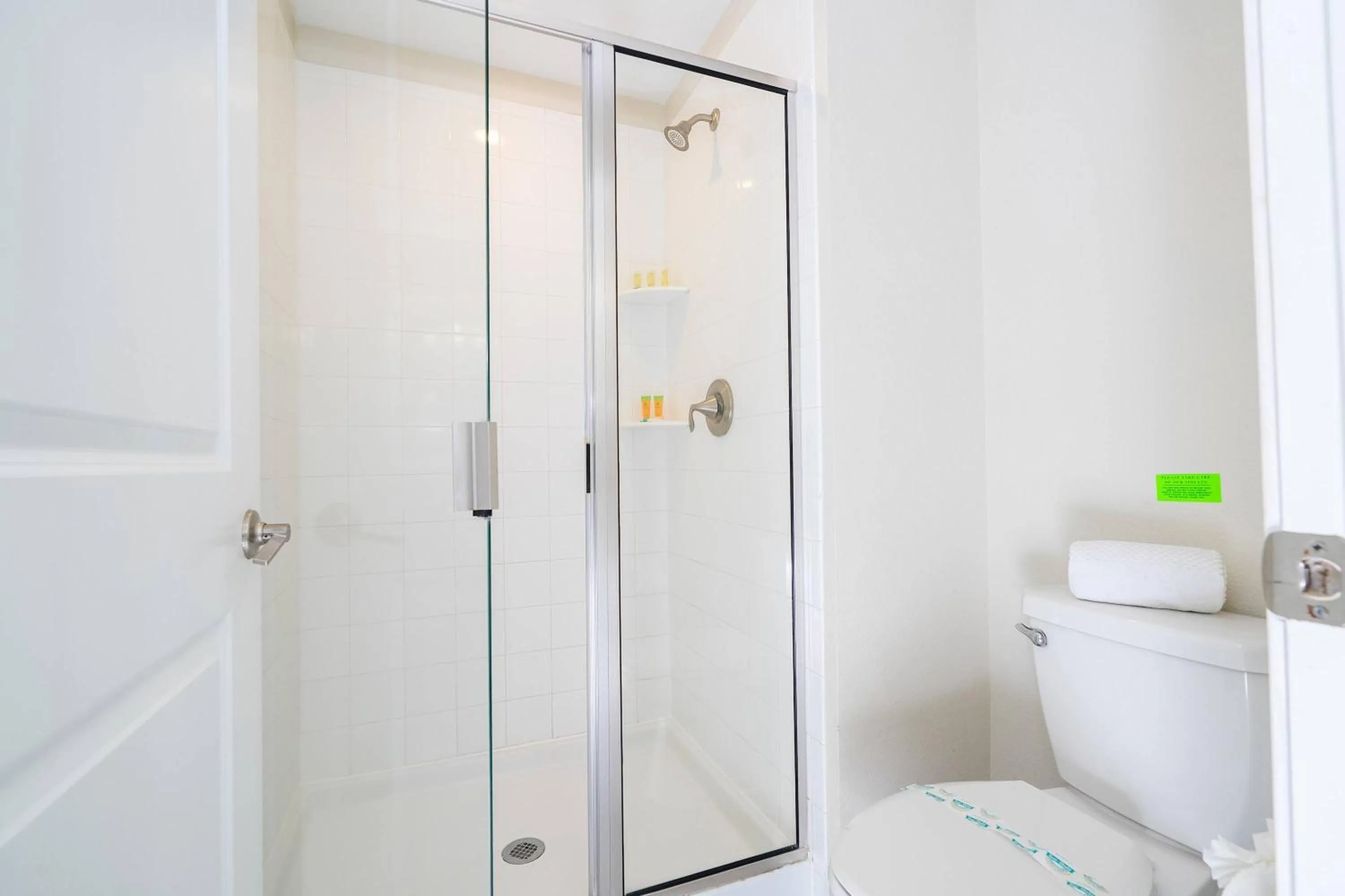 Family Friendly Four Bedrooms w/ Pool 4896