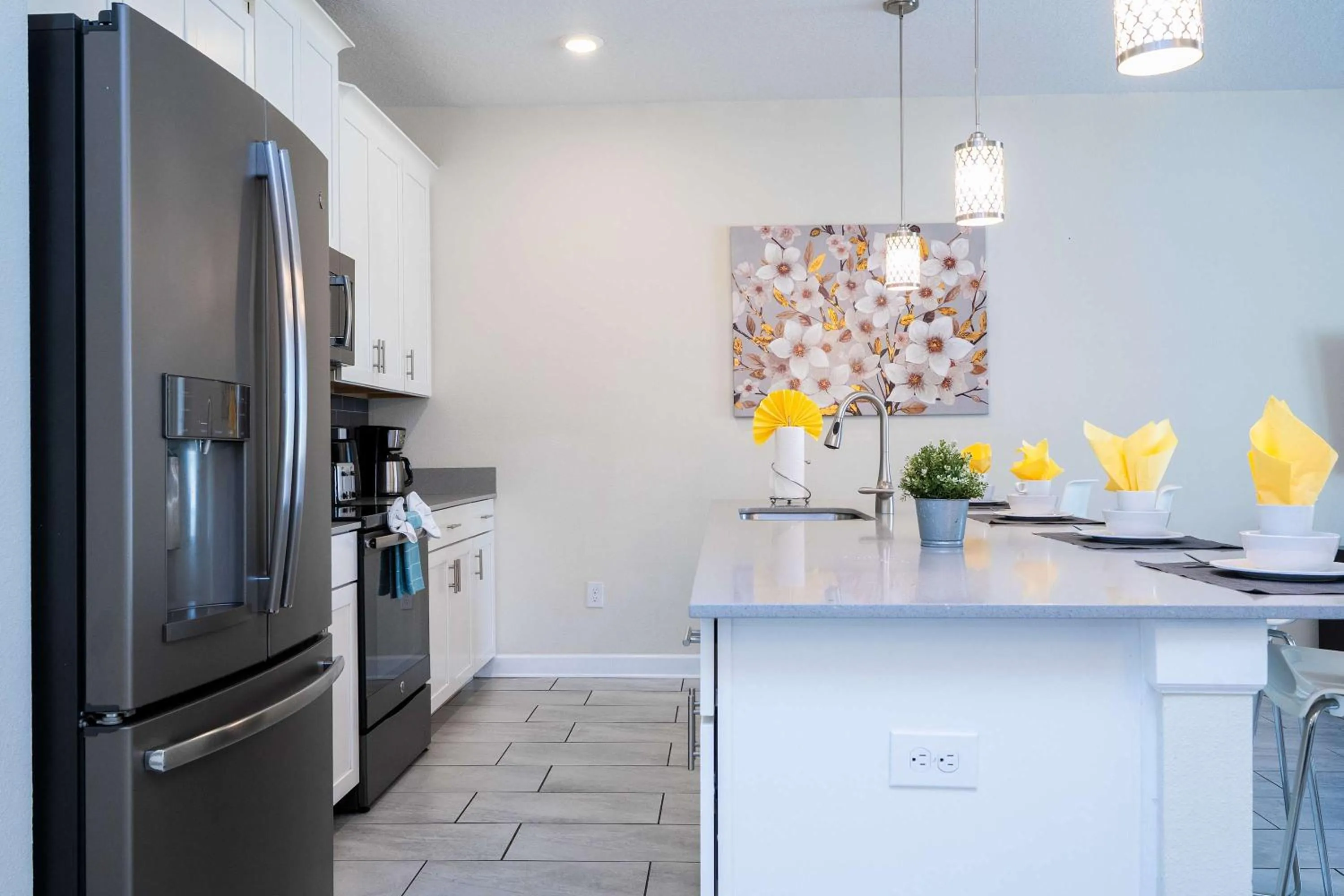 Family Friendly Four Bedrooms w/ Pool 4896