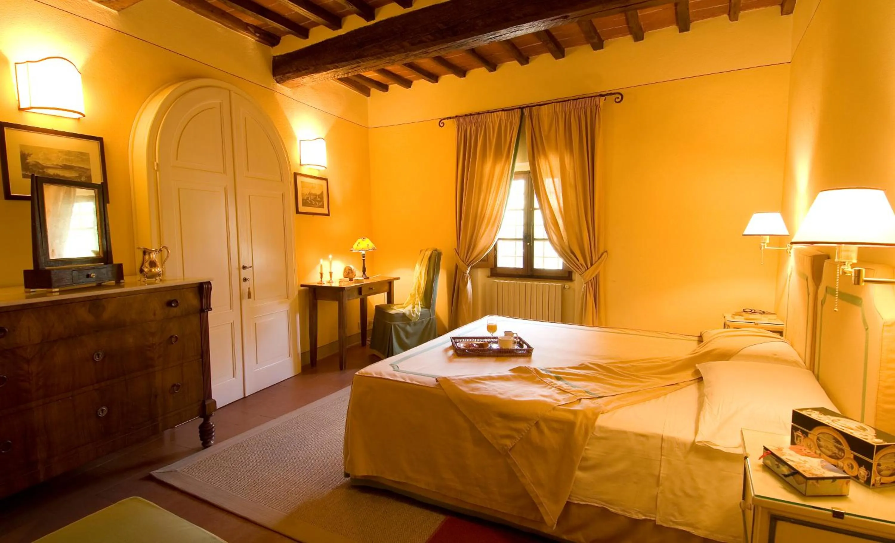 Bed in Castello Di Gargonza