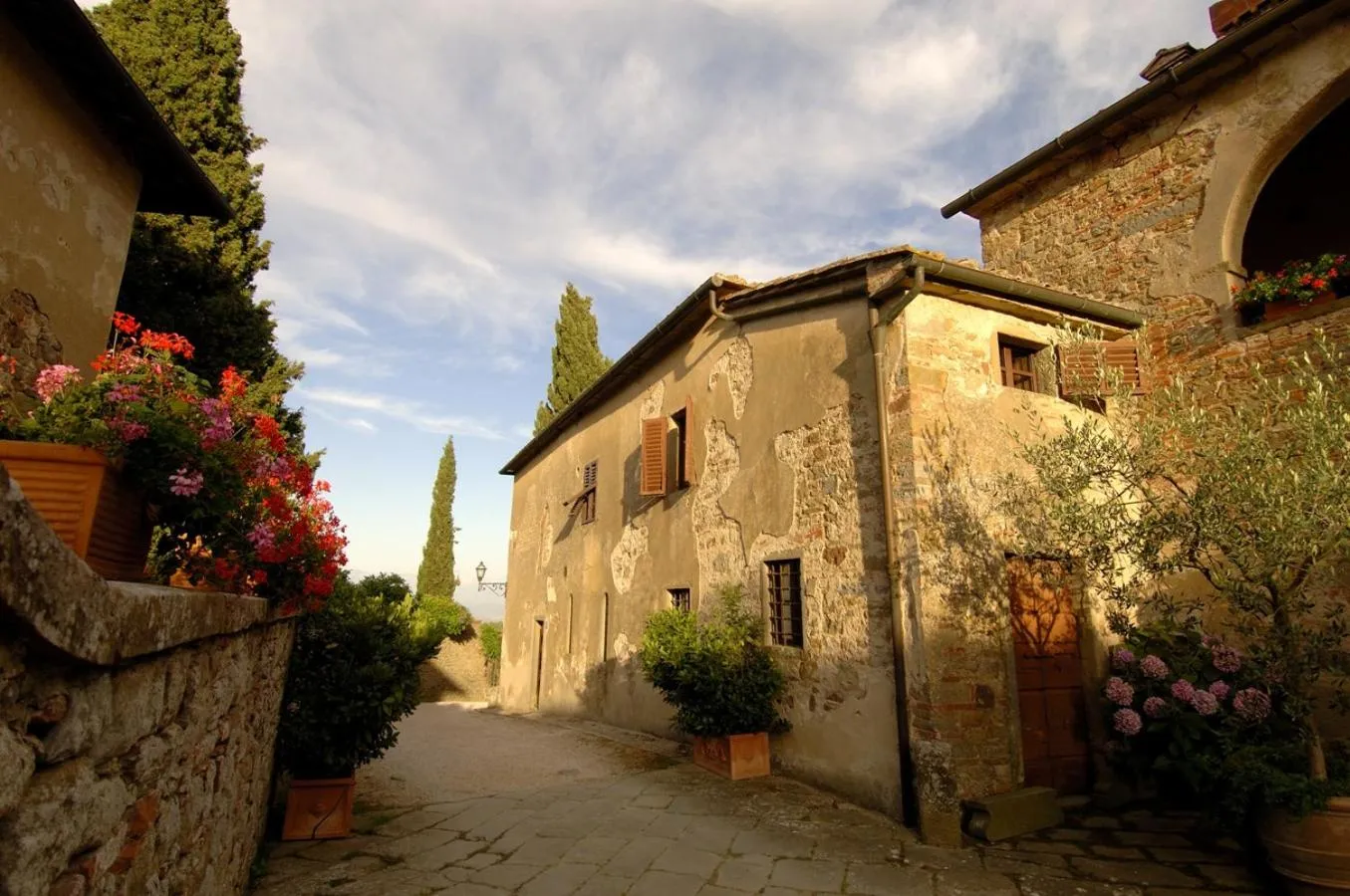 Property building in Castello Di Gargonza