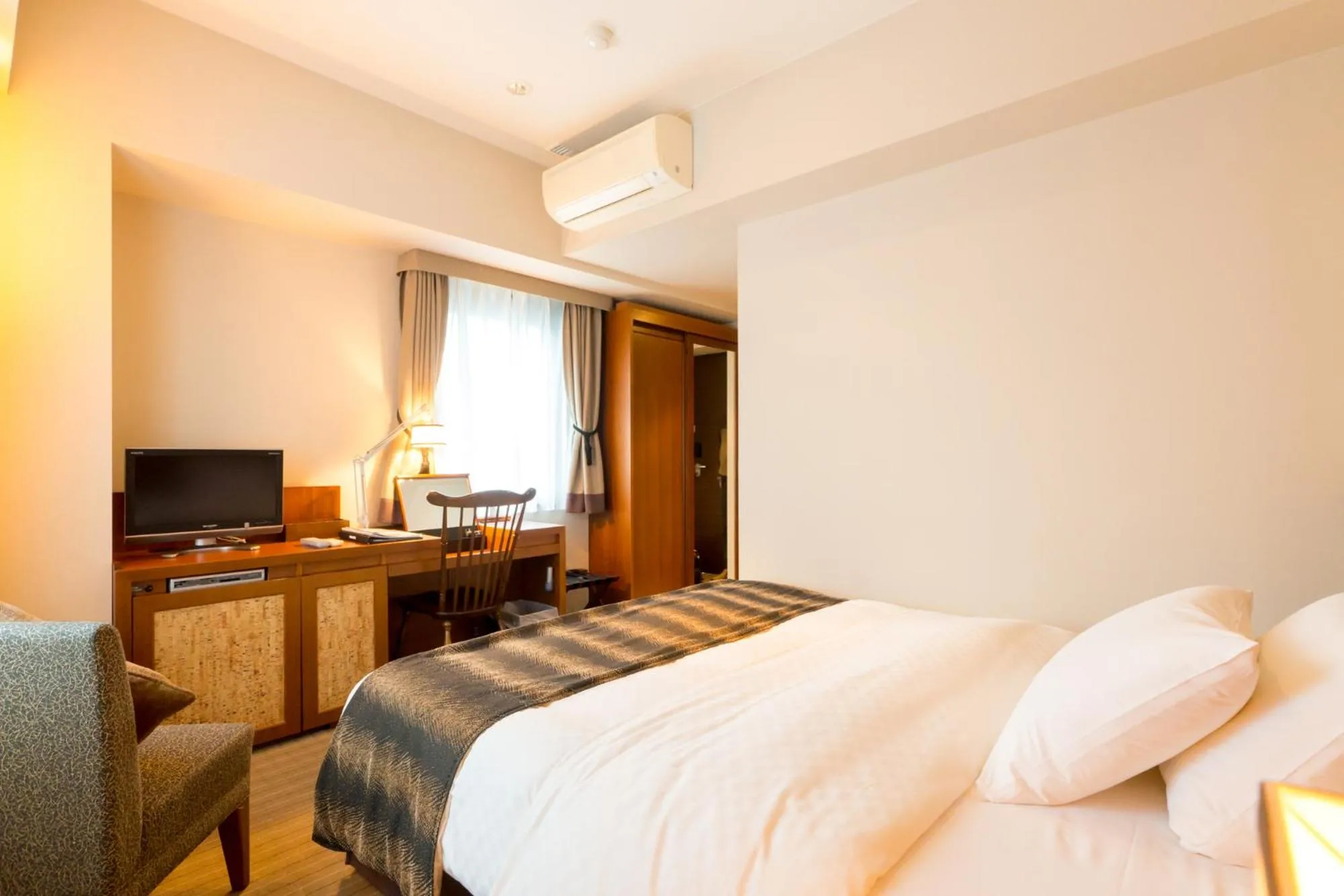 Bed in Matsumoto Marunouchi Hotel