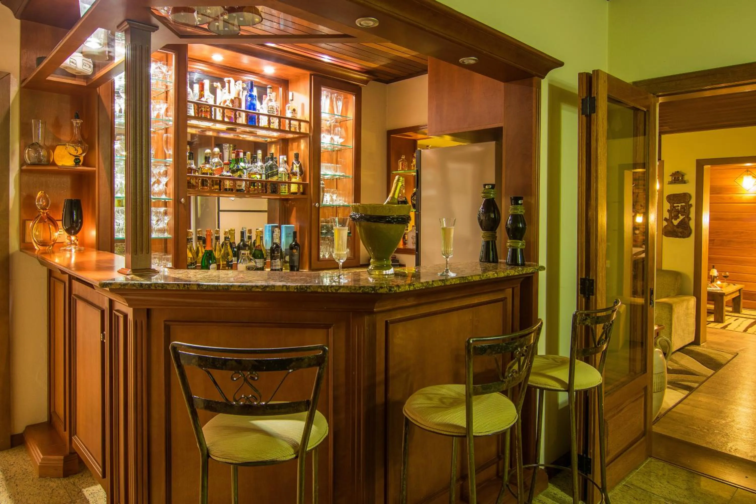 Lounge or bar in Hotel Azaleia