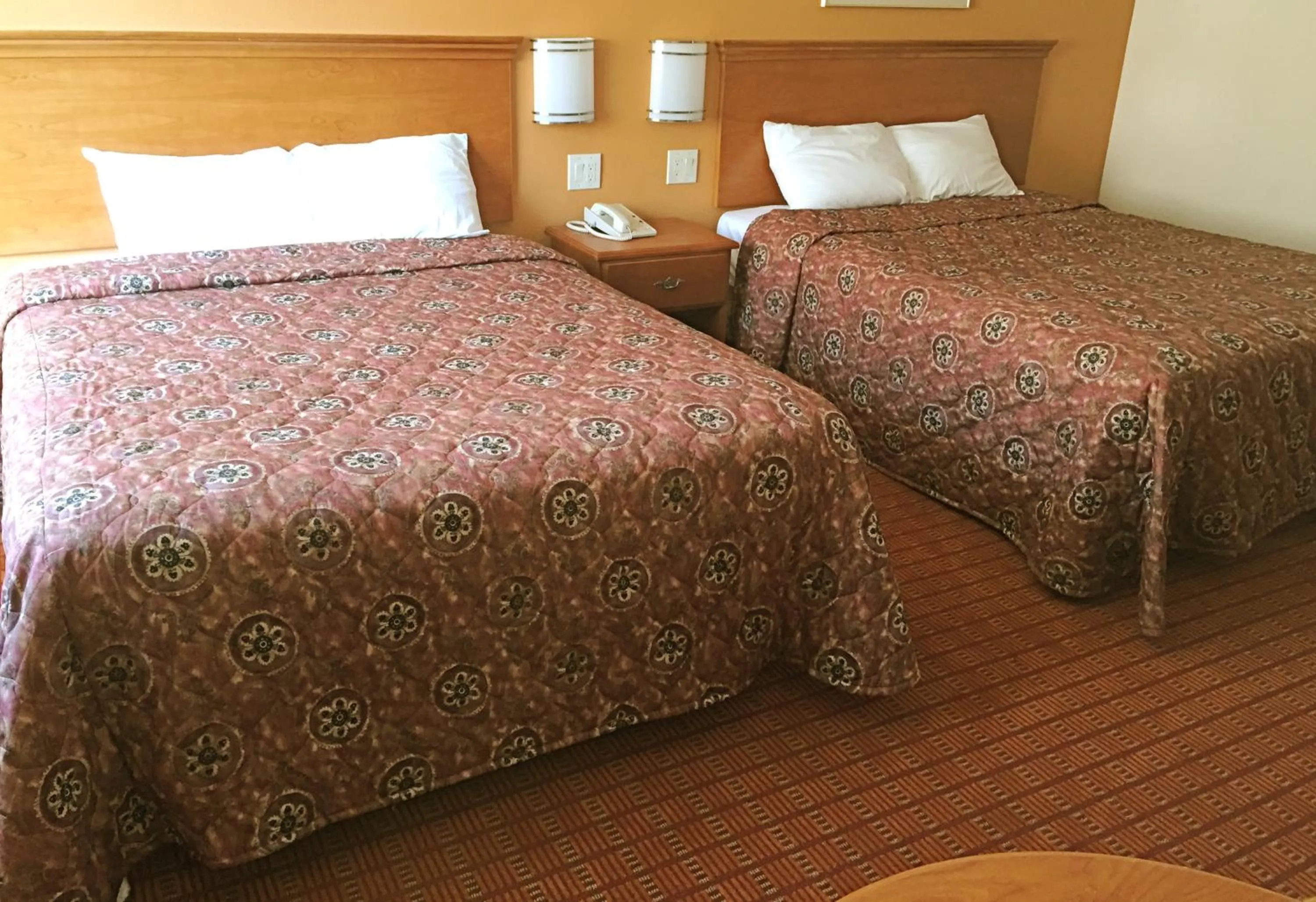 Bedroom, Bed in Harvey's Motel SDSU La Mesa San Diego