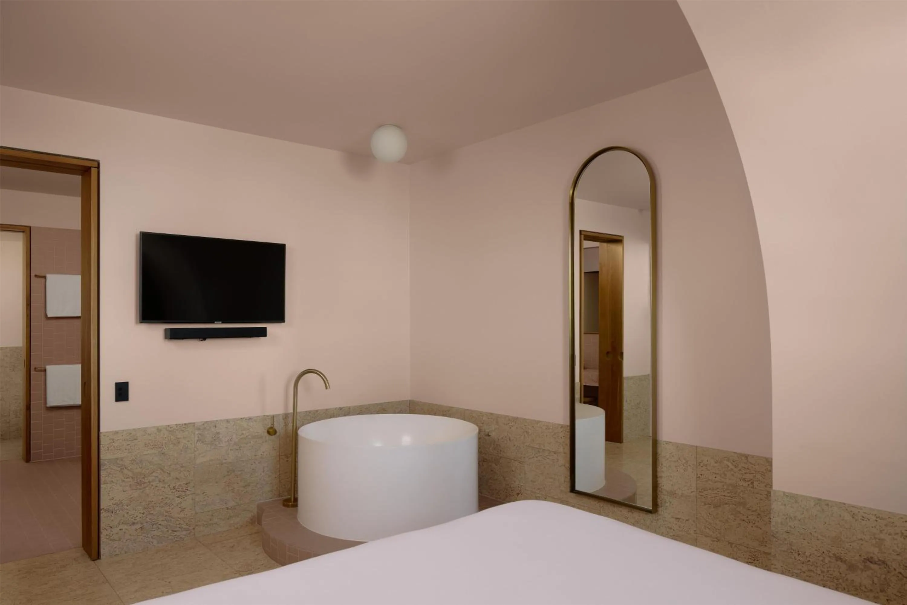 Bedroom, Bed in The Calile Hotel