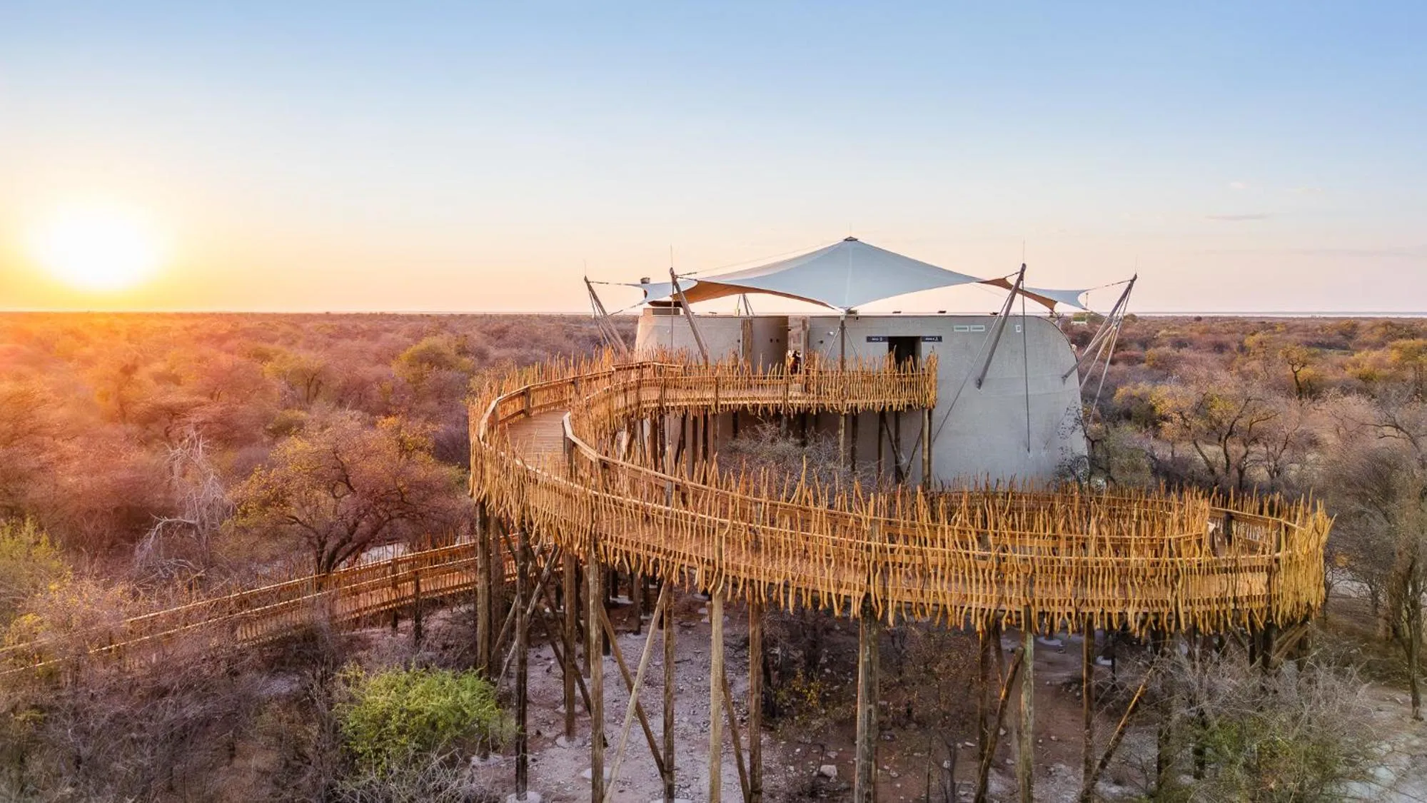 Restaurant/places to eat in Mokuti Etosha