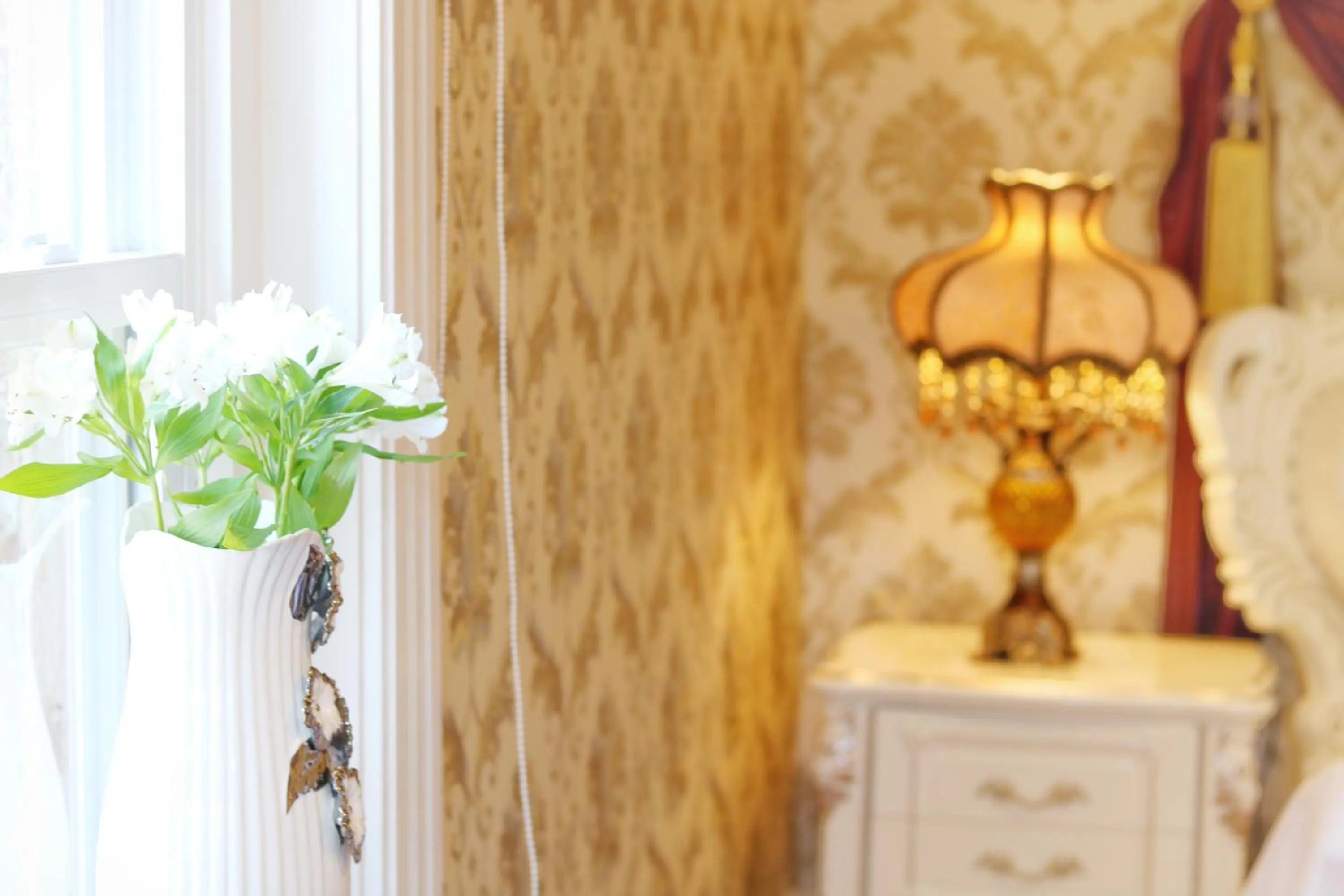 Decorative detail in Prince inn