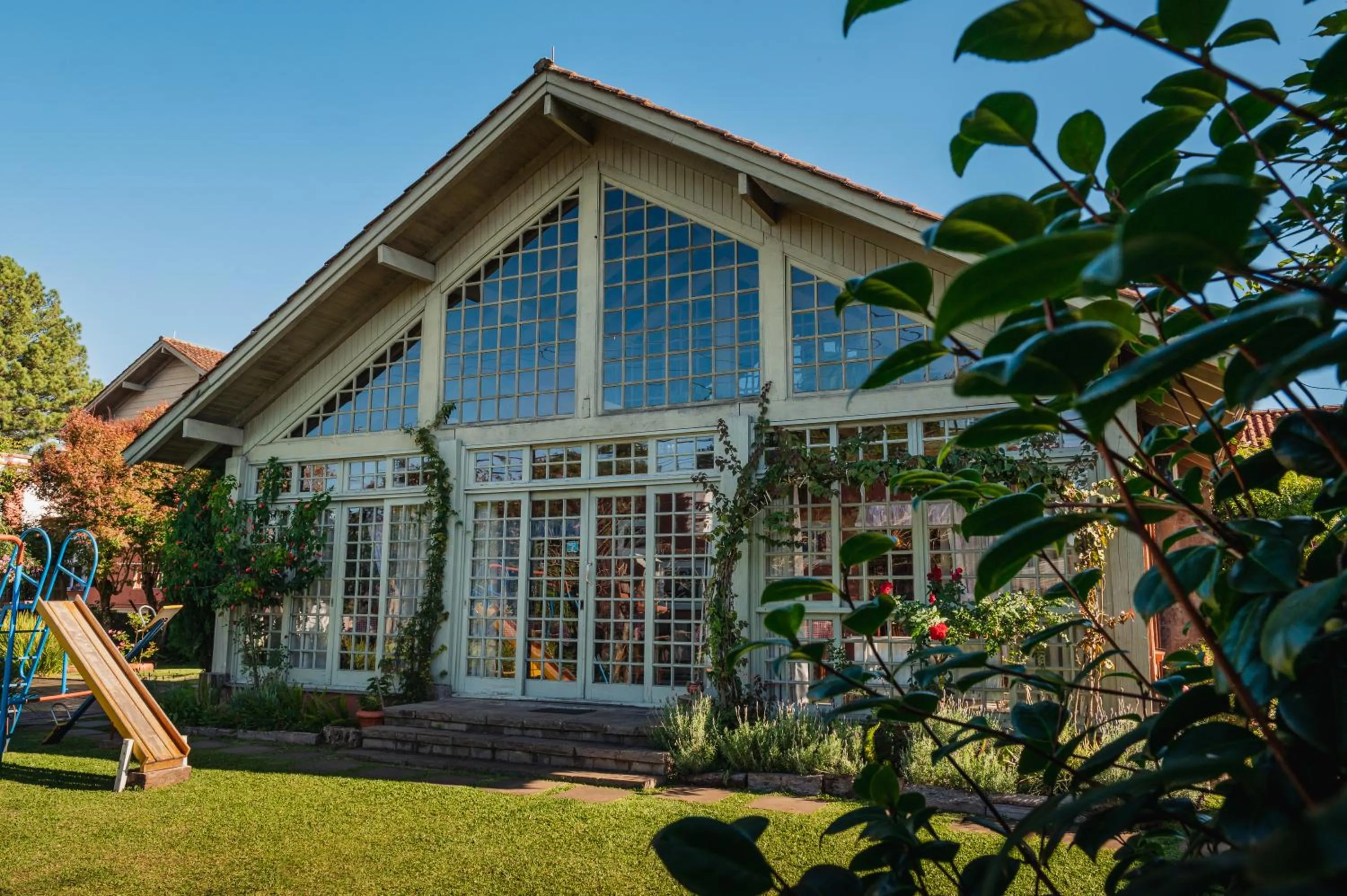 Property building in Pousada Casa Rosa