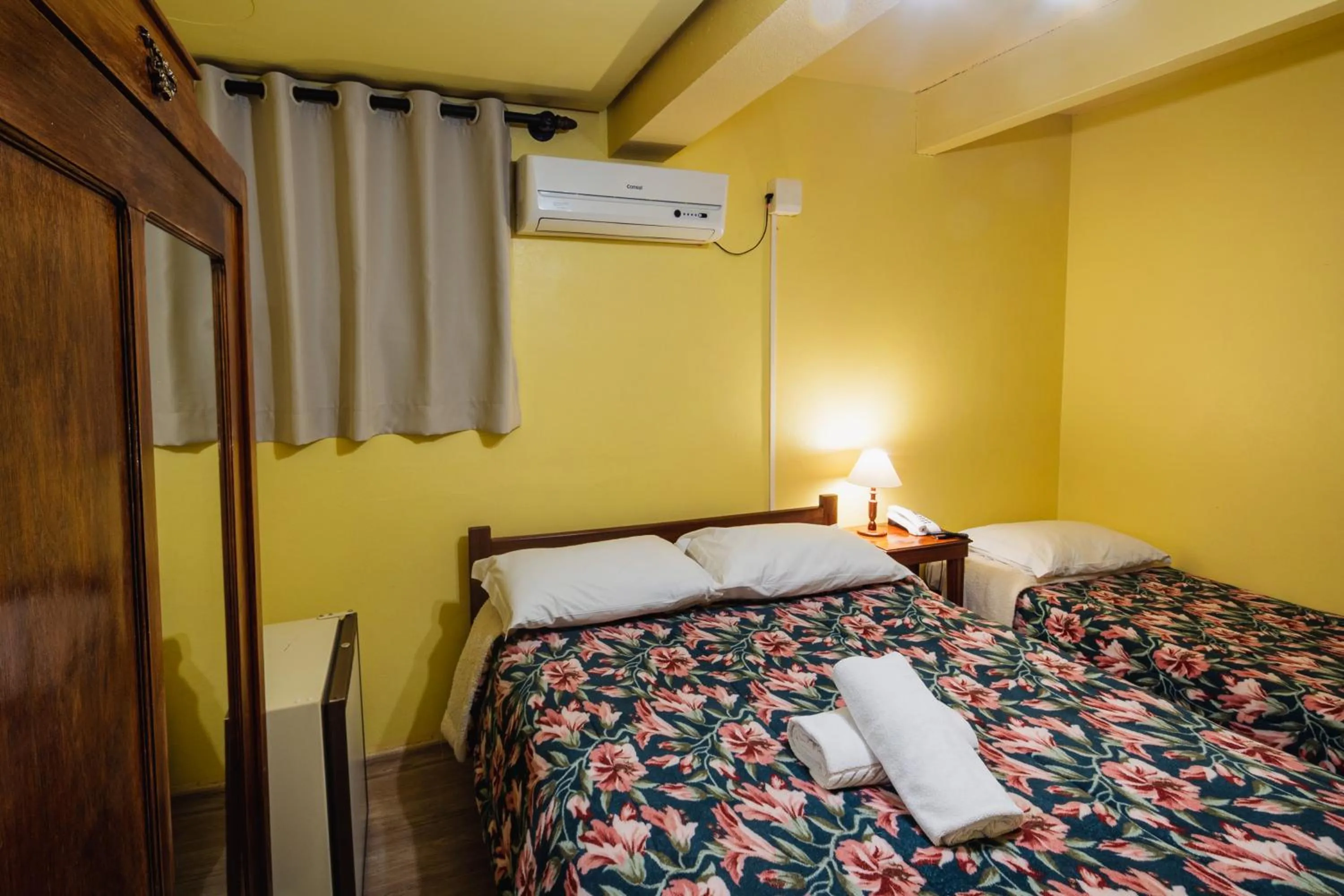 Bedroom, Bed in Pousada Casa Rosa