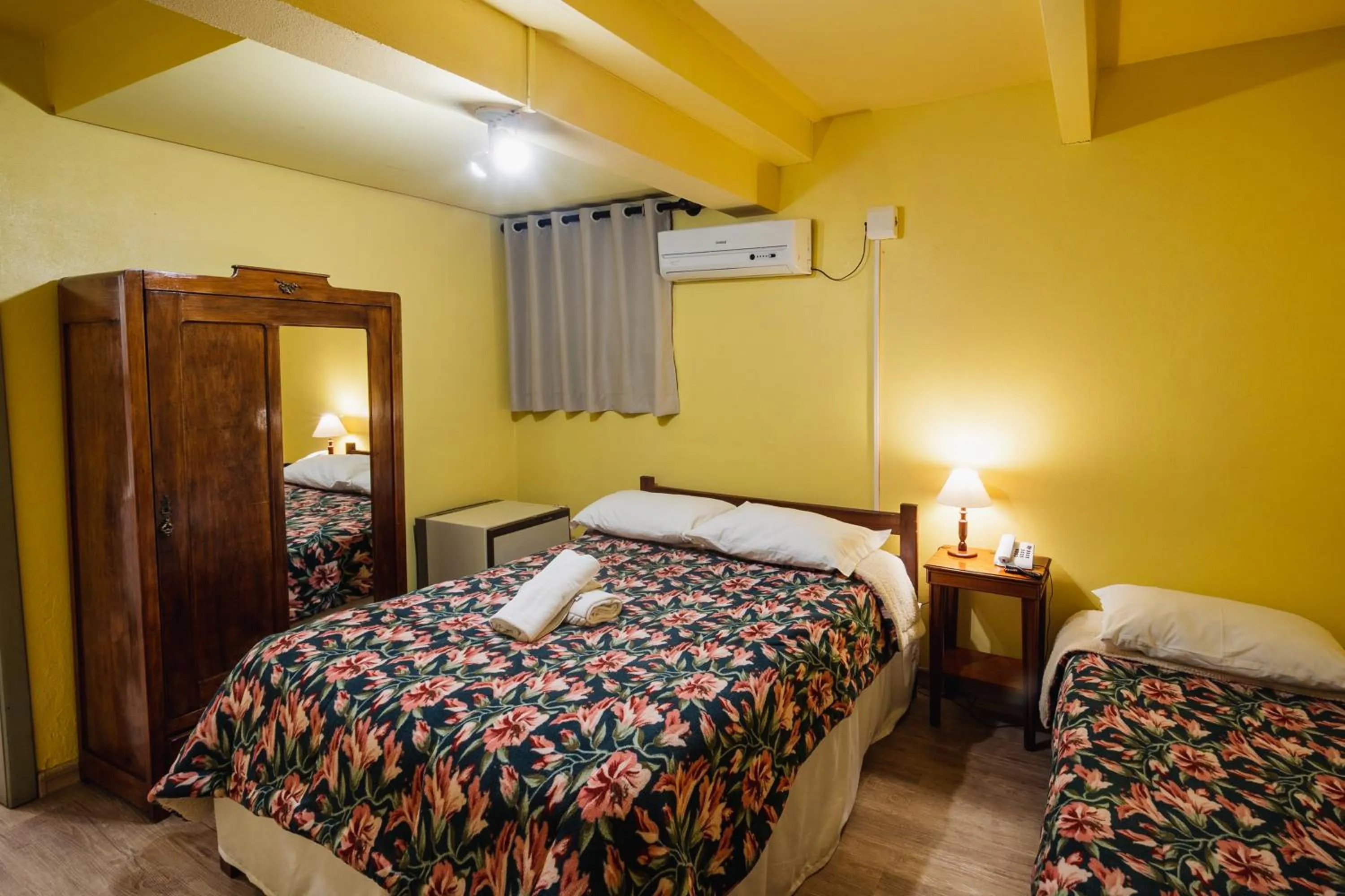 Bedroom, Bed in Pousada Casa Rosa