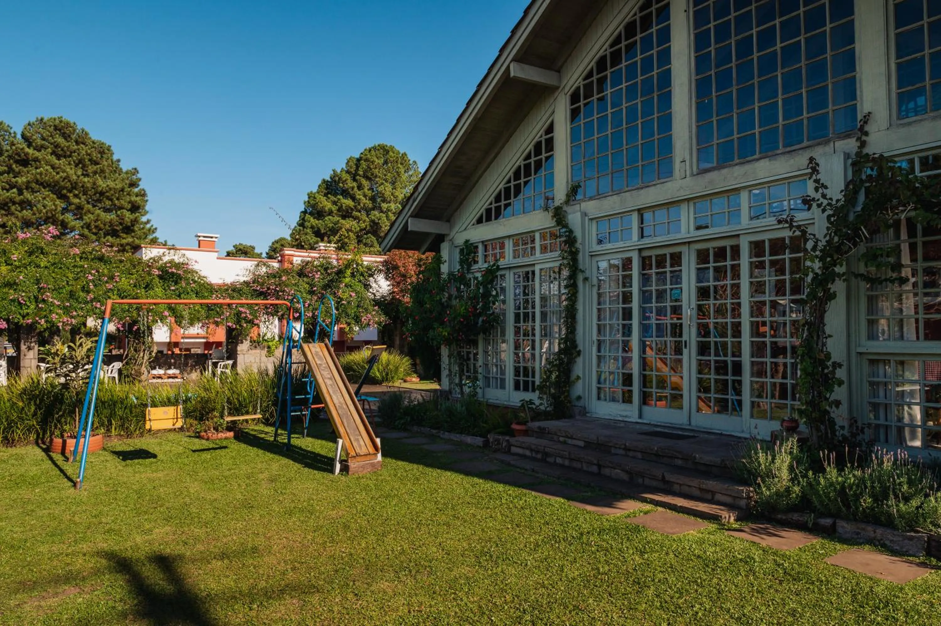 Children play ground in Pousada Casa Rosa