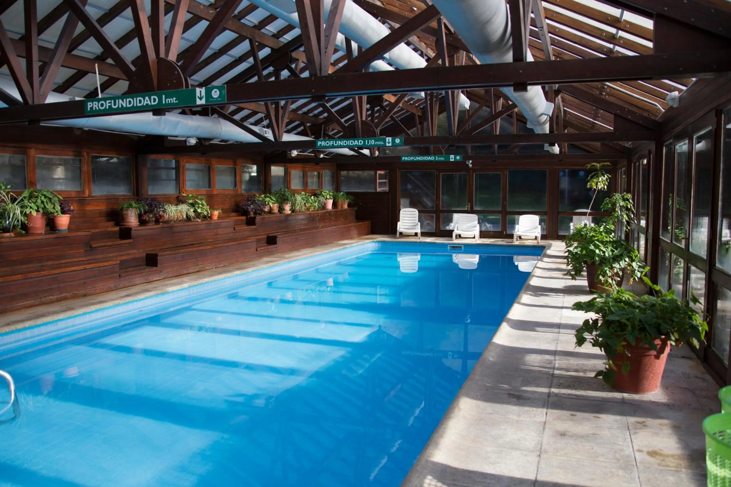 Swimming pool in Rincón de los Andes Resort