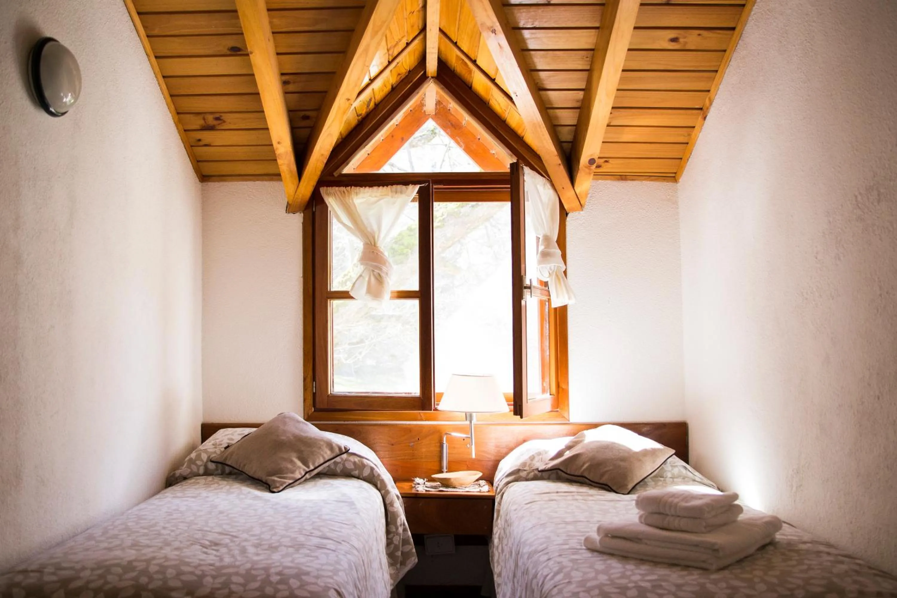 Bedroom, Bed in Rincón de los Andes Resort