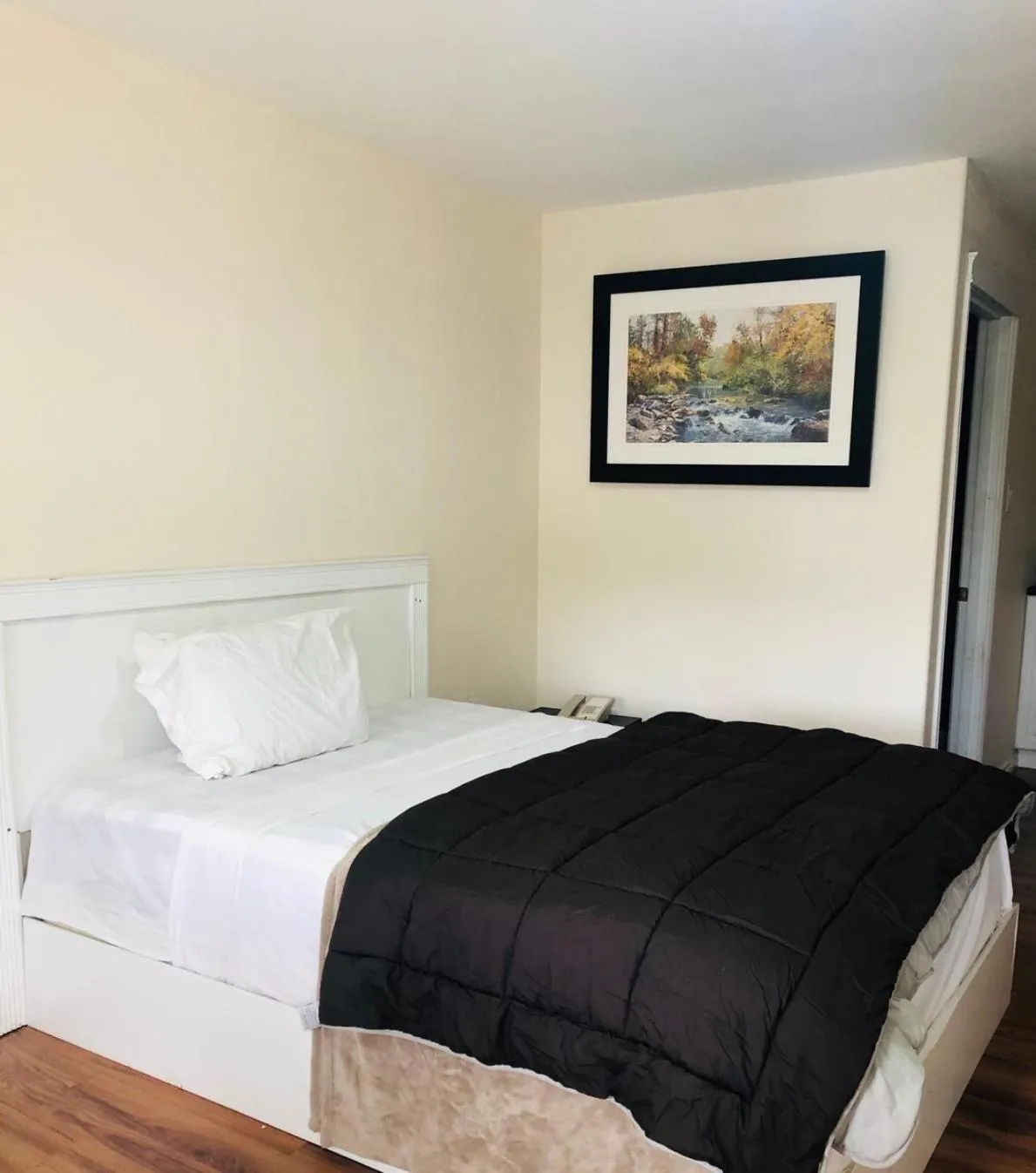 Bed in Langham Motel