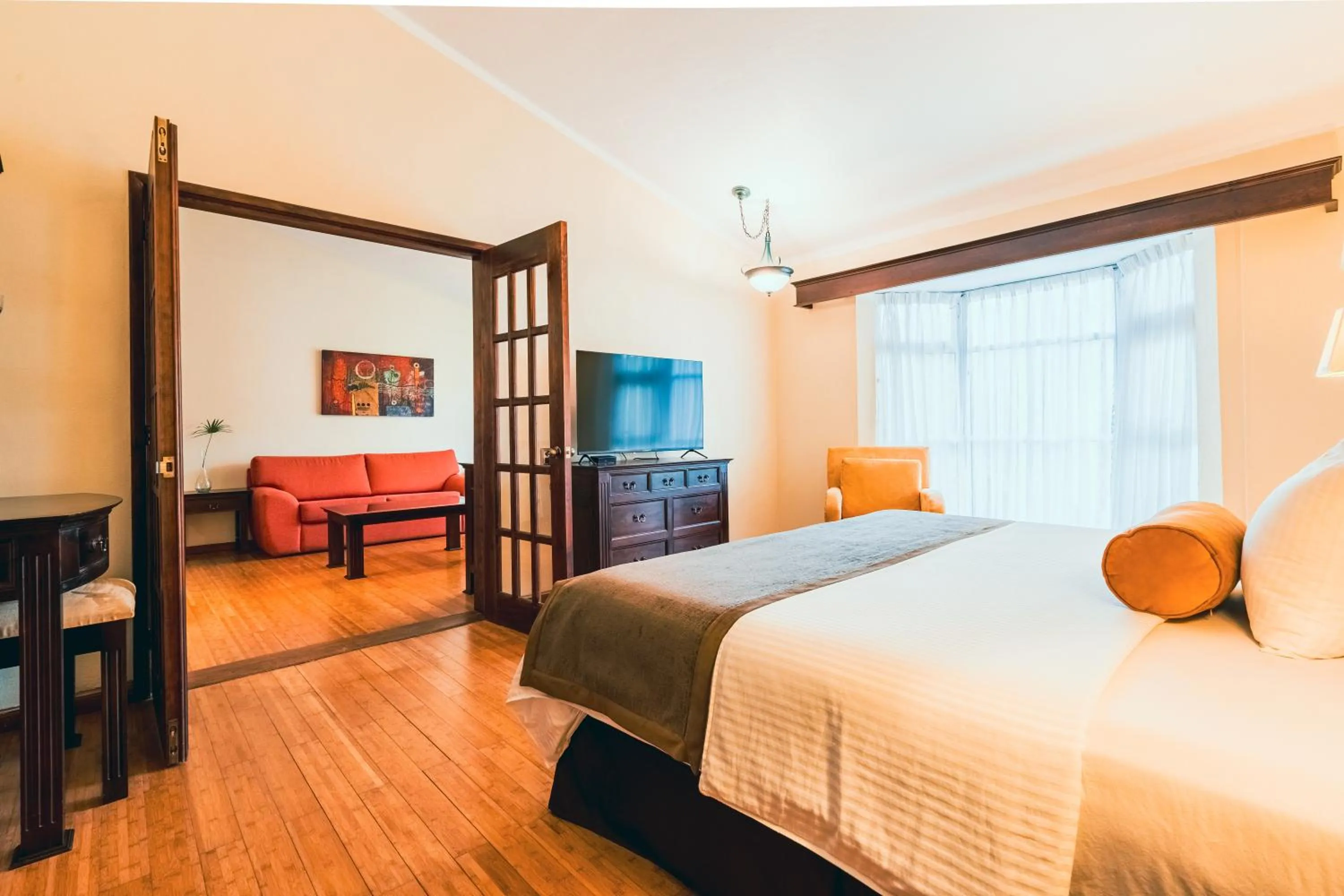 Living room, Bed in Hotel Villa Mercedes San Cristobal