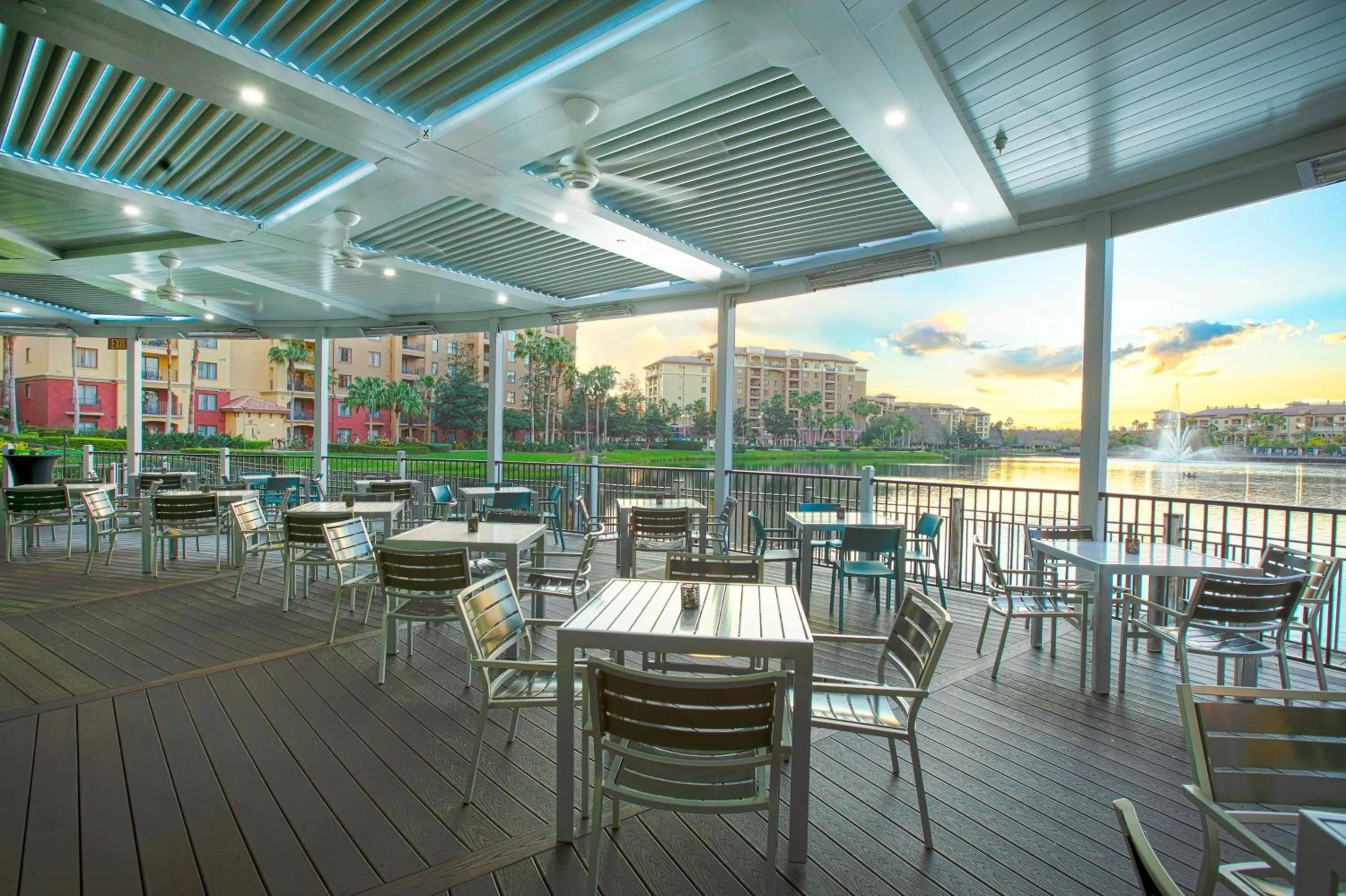 Restaurant/places to eat in Wyndham Grand Orlando Resort Bonnet Creek