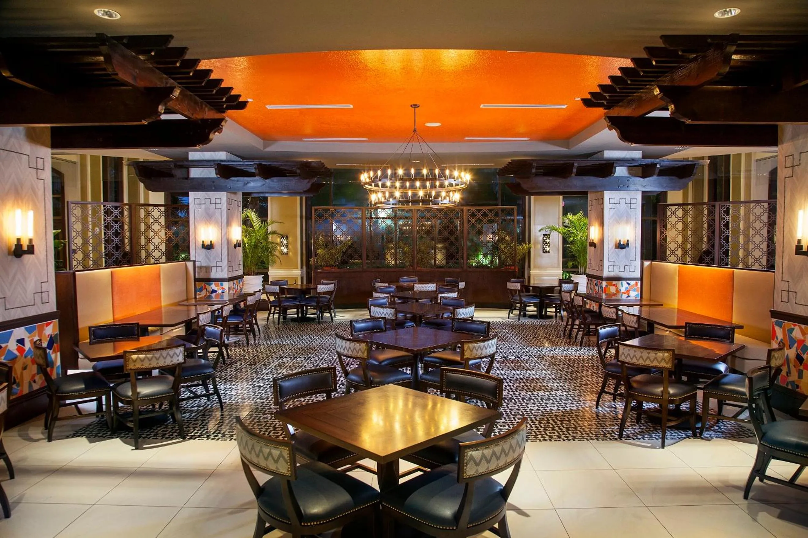 Restaurant/places to eat in Wyndham Grand Orlando Resort Bonnet Creek