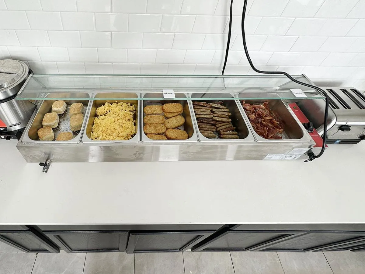 BayVue Hotel, Resort & Suites