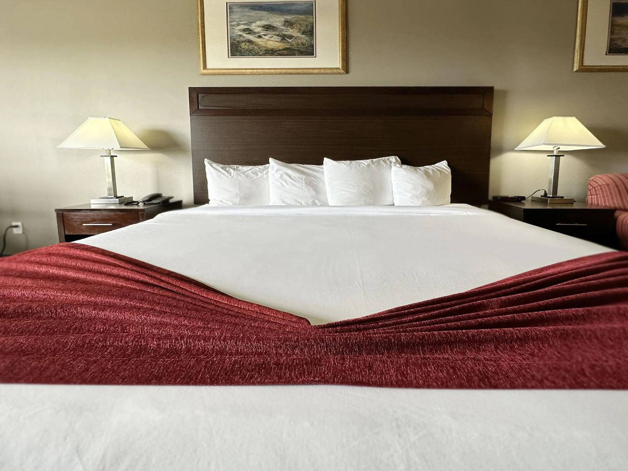 Bed in BayVue Hotel, Resort & Suites