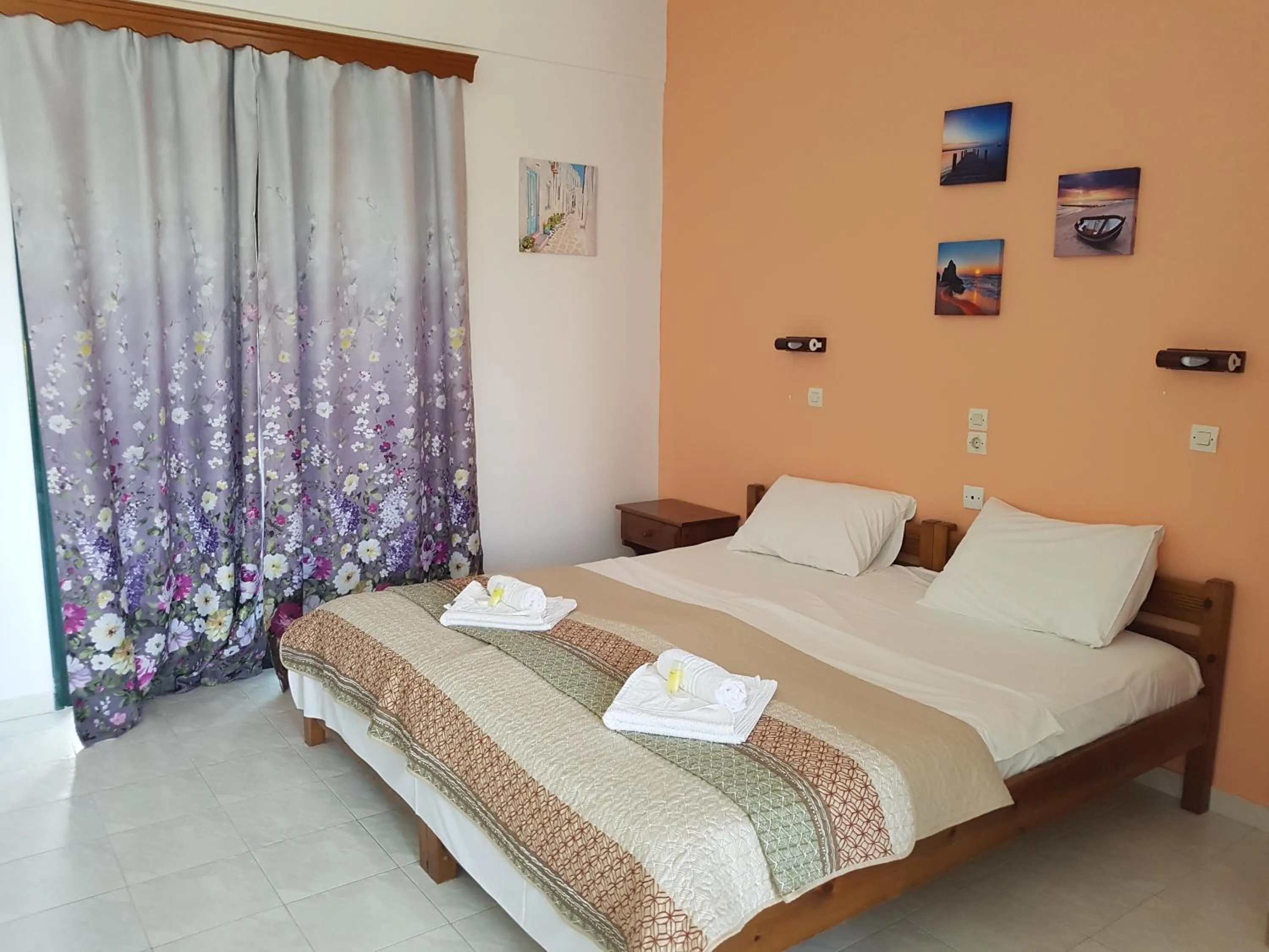 Photo of the whole room in Stars Hotel