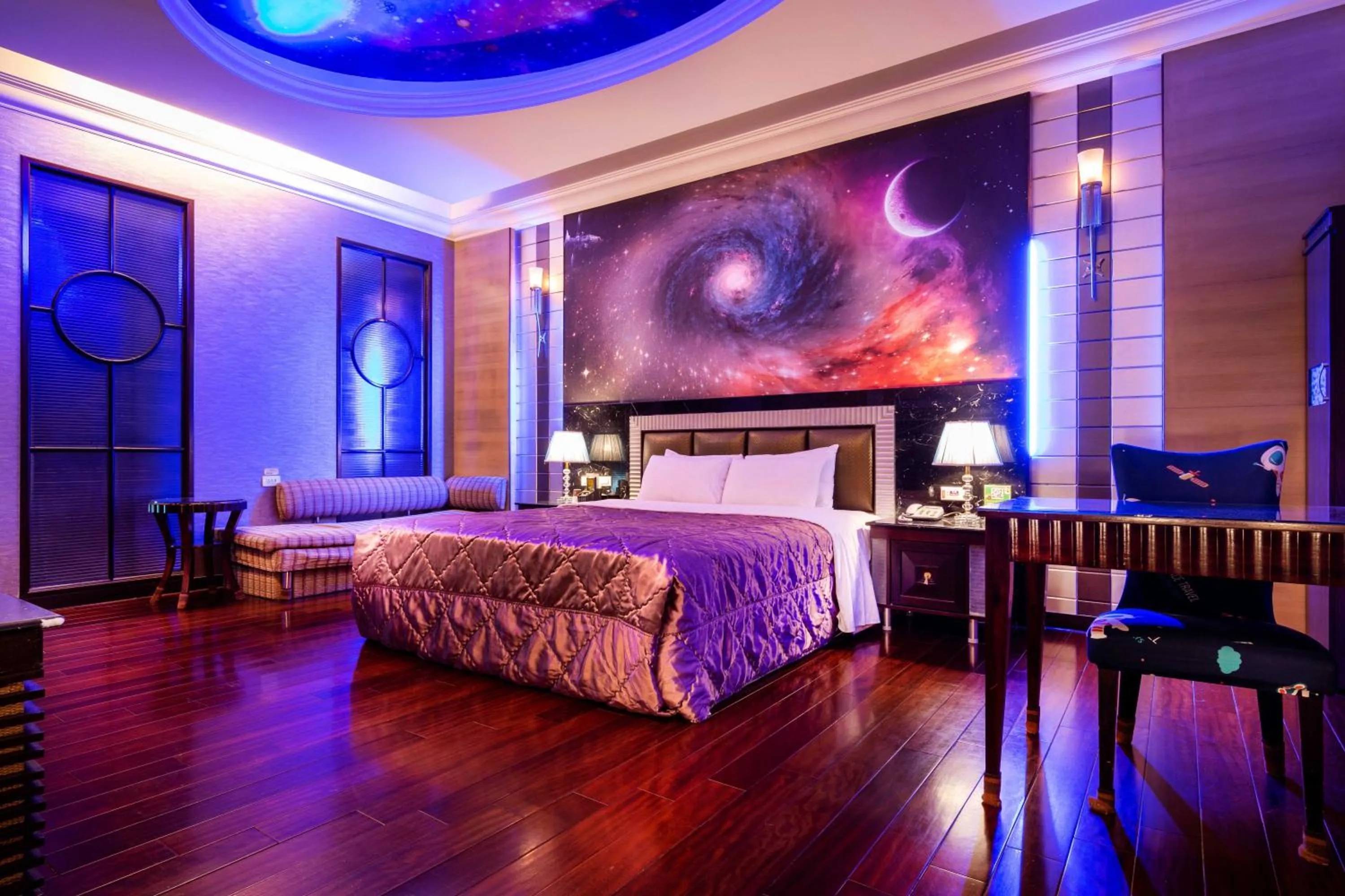 Bedroom, Bed in 國妃鷹堡時尚健康館King & Princess Motel