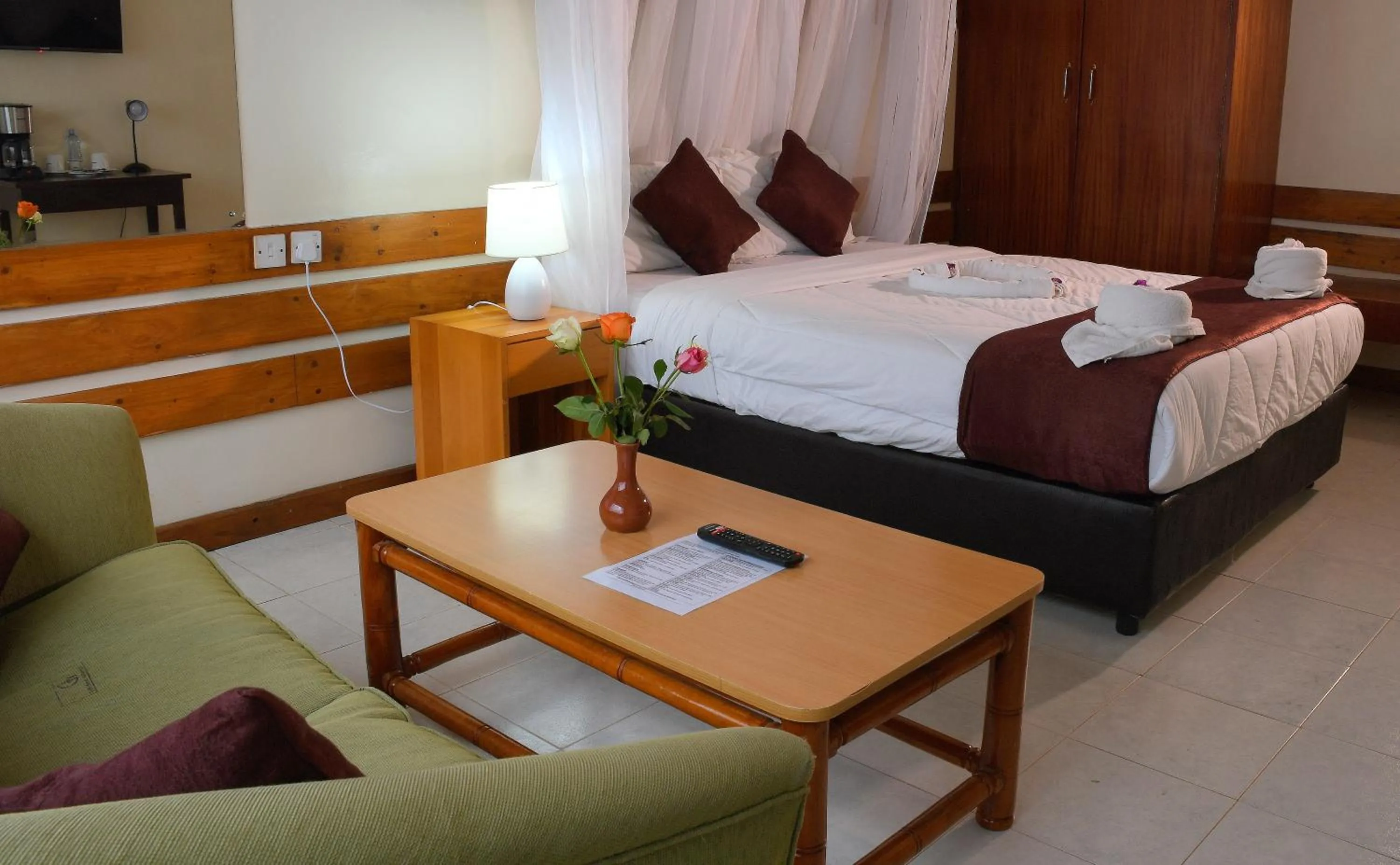 Photo of the whole room, Bed in Golf Hotel Kakamega