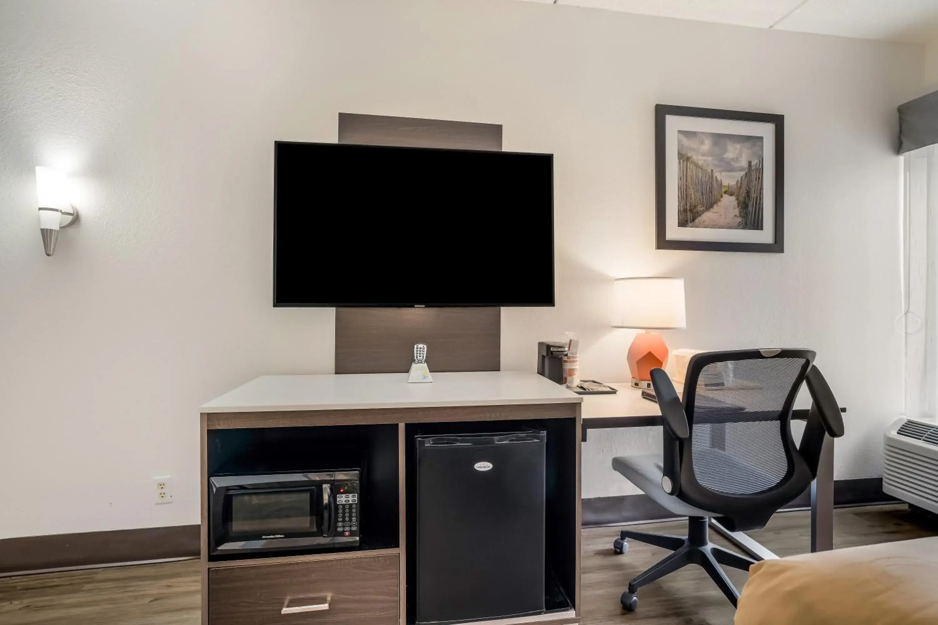 Double Room with Two Double Beds in Quality Inn Jacksonville near Camp Lejeune Double Room with Two Double Beds in Quality Inn Jacksonville near Camp Lejeune