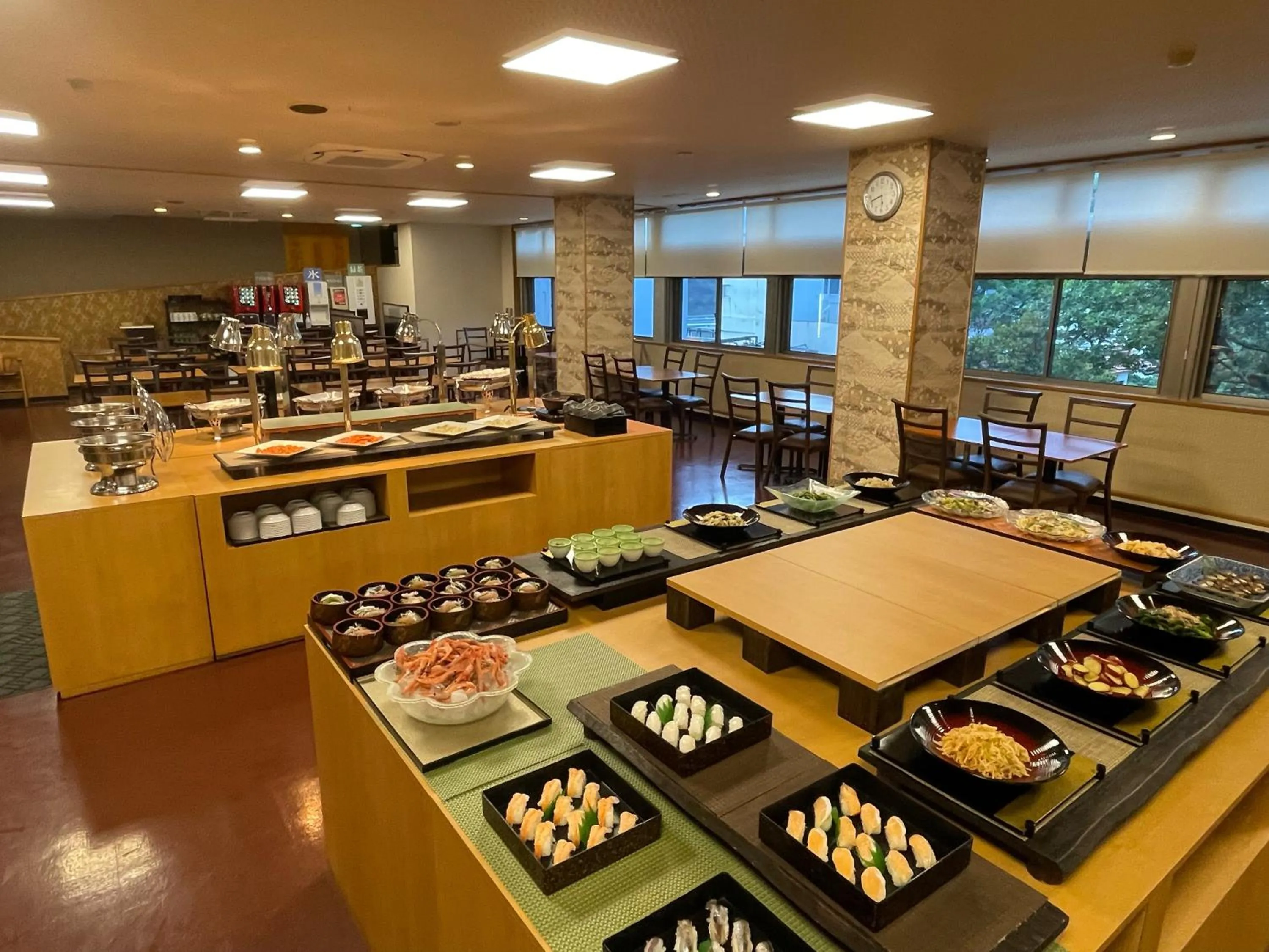 Restaurant/places to eat in Itoen Hotel Inatori