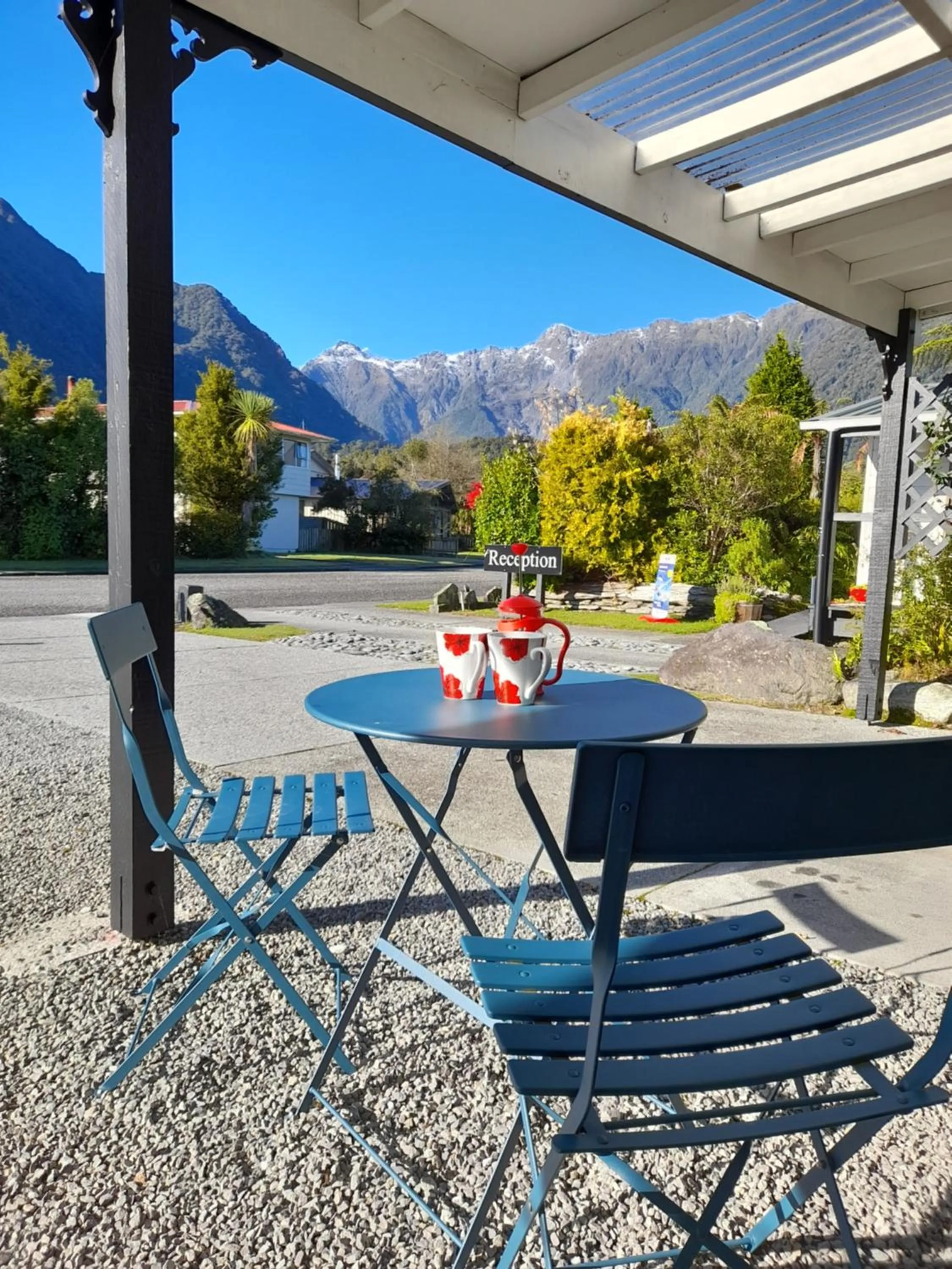 Patio in Lake Matheson Motel