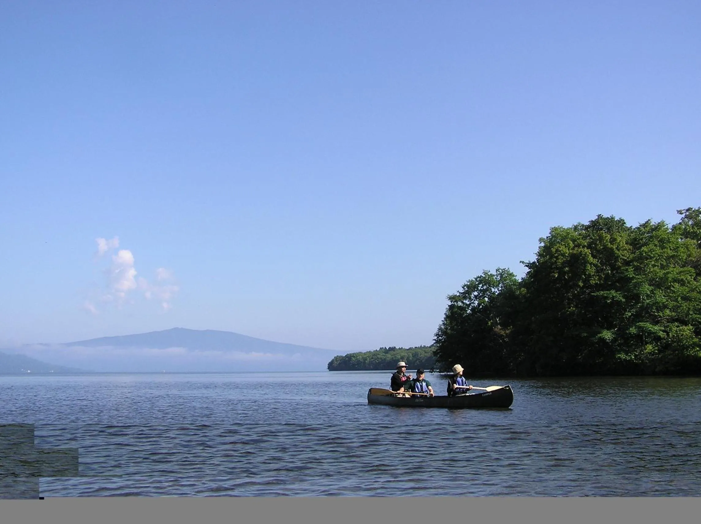 Canoeing in Kussharo Genya Youth Guesthouse