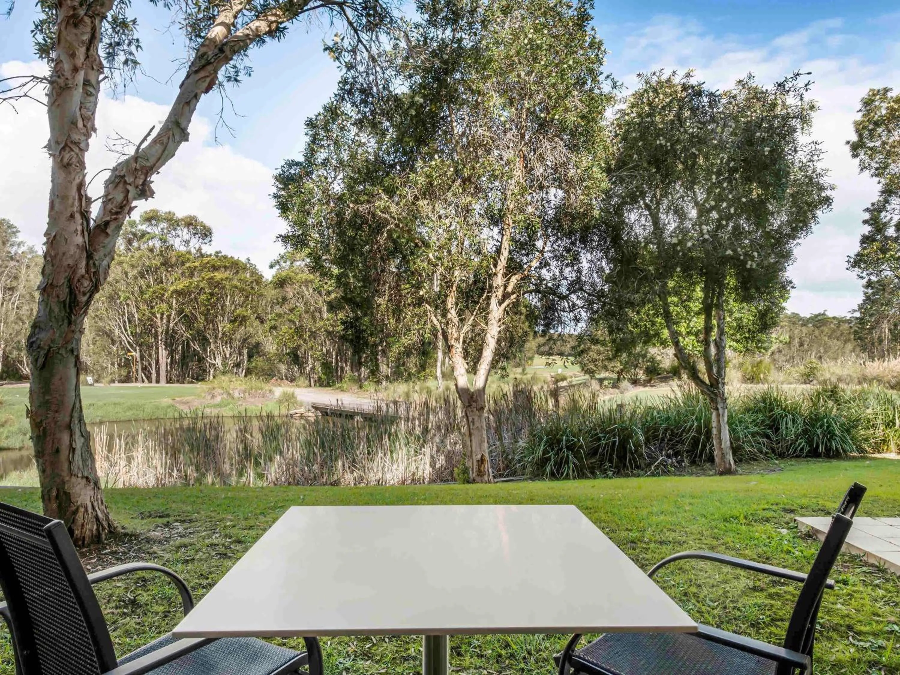 Bedroom in Mercure Kooindah Waters Central Coast