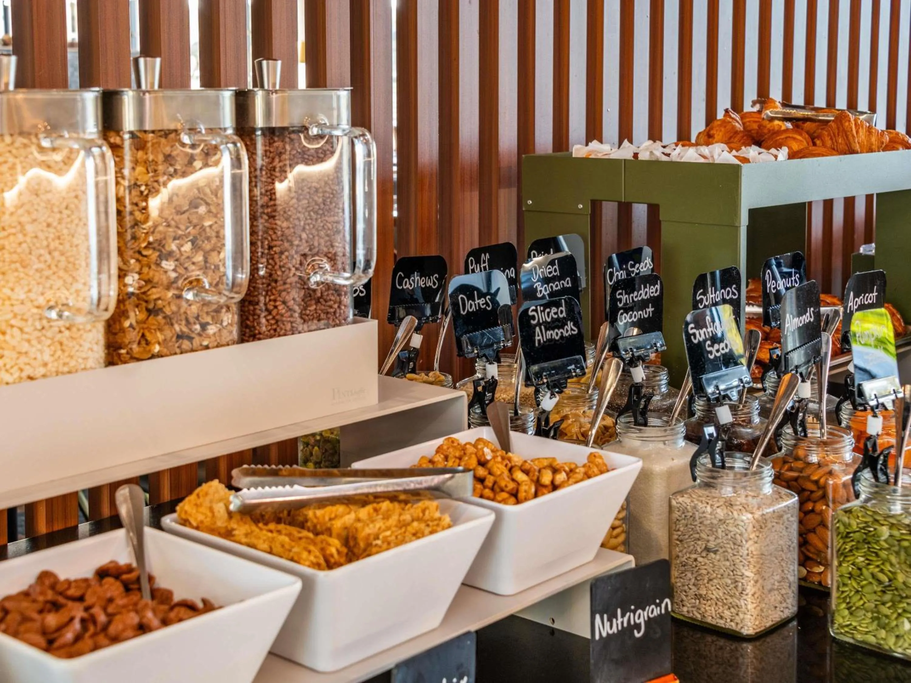 Breakfast in Mercure Kooindah Waters Central Coast