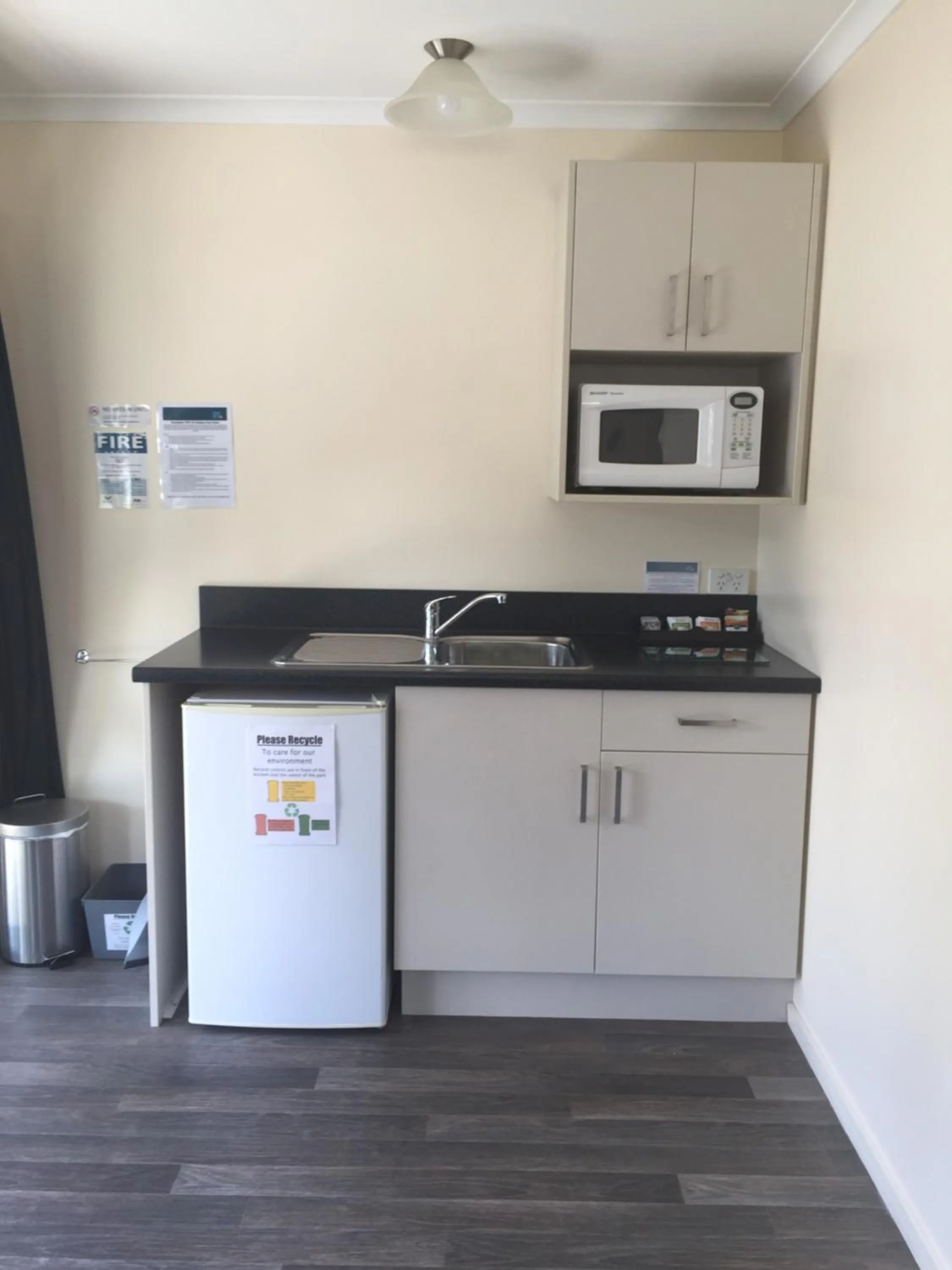 Kitchen or kitchenette in Geraldine TOP 10 Holiday Park