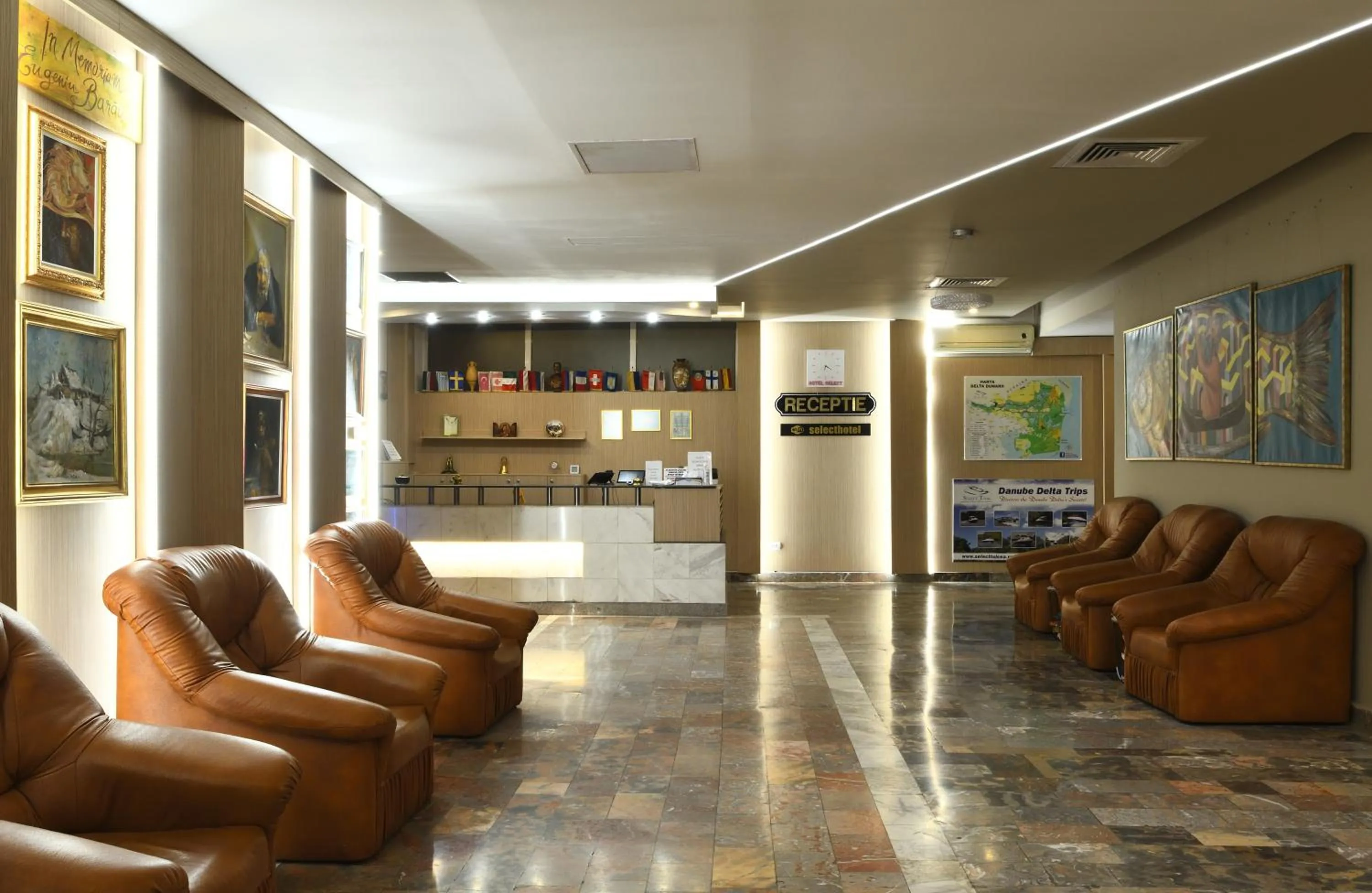 Lobby or reception in Hotel Select