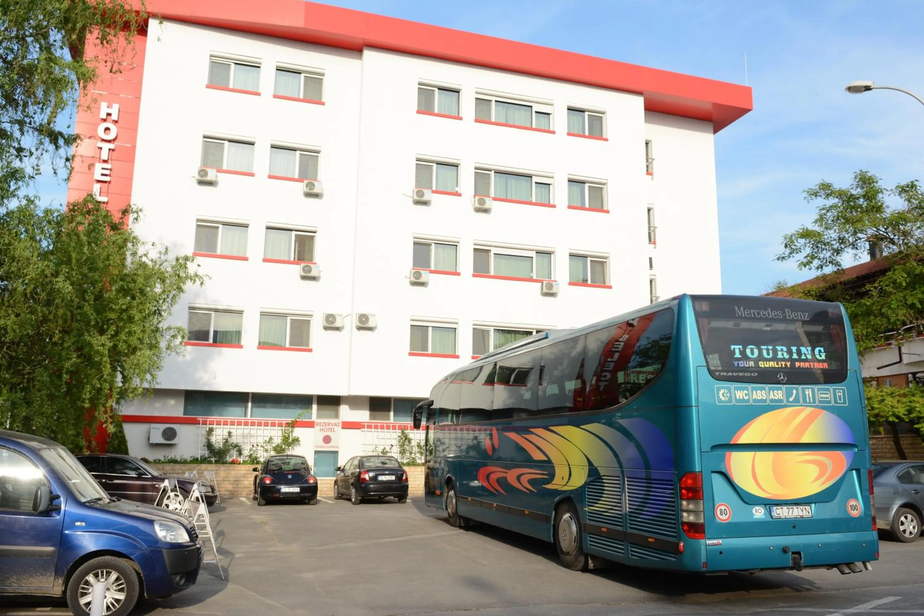 Facade/entrance in Hotel Select