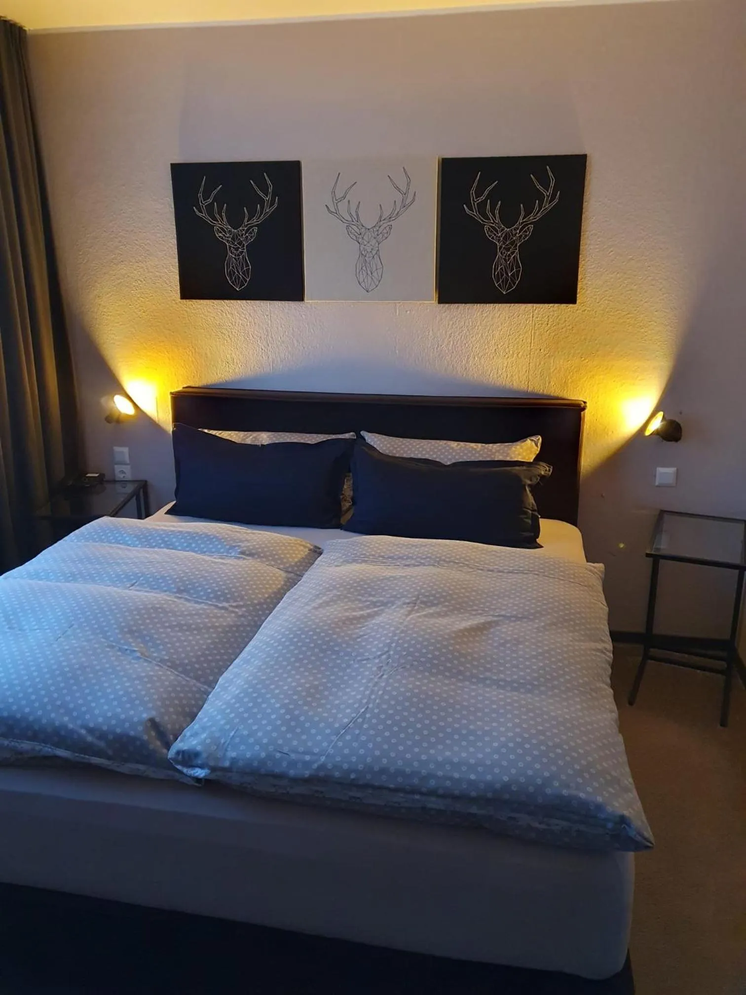 Bed in Schloss Hotel GbR