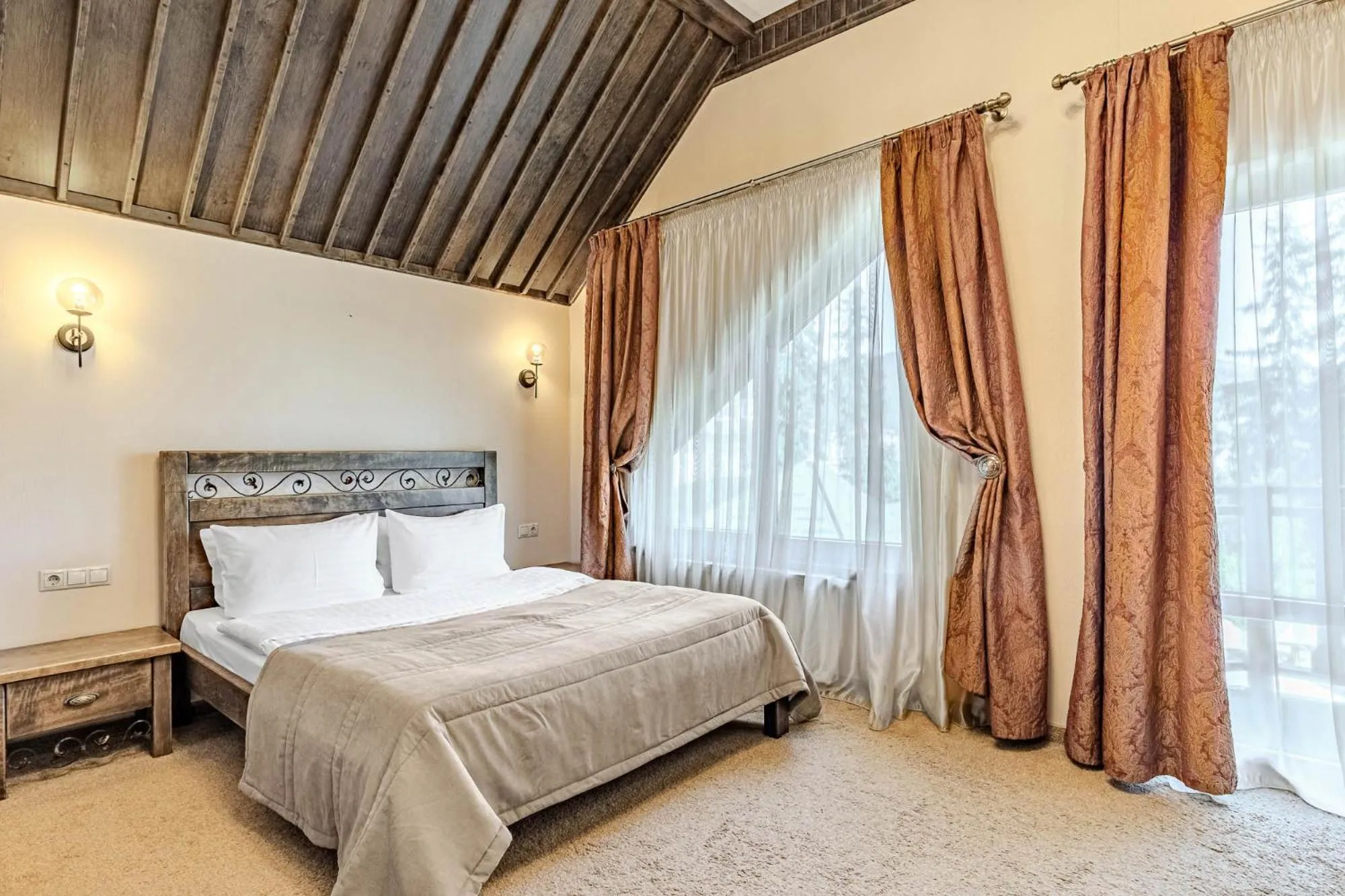 Bed in Bukovel Hotel