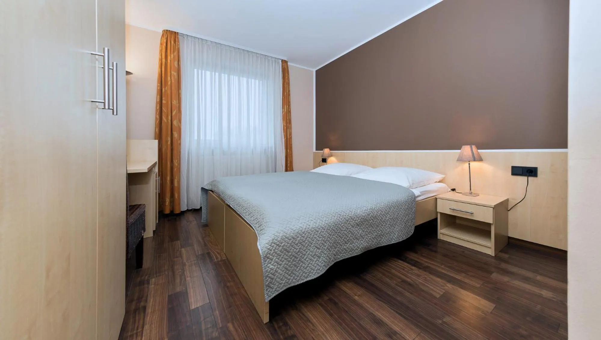 Photo of the whole room in Haus Fabry