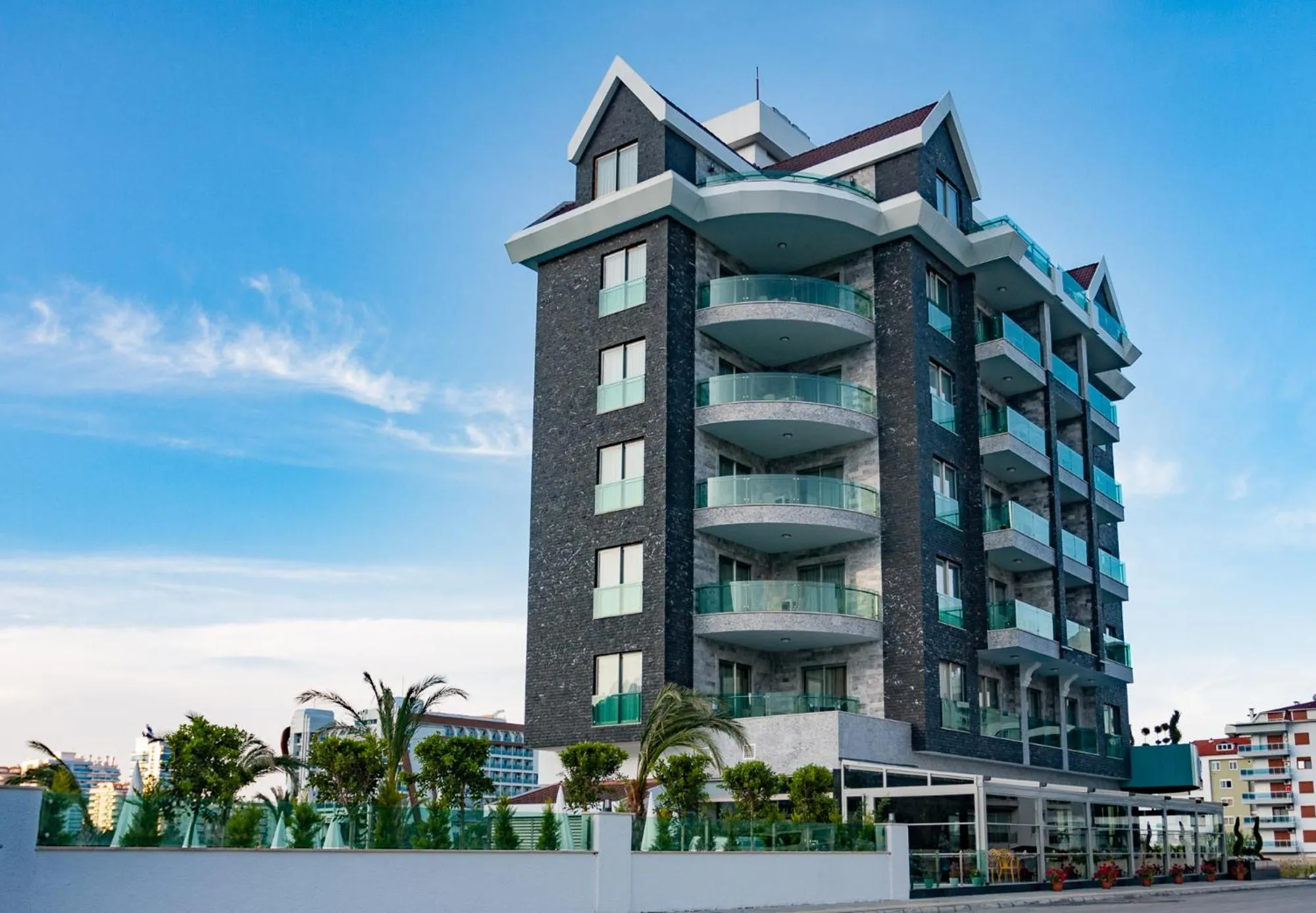Facade/entrance in Graf Victor Hotel
