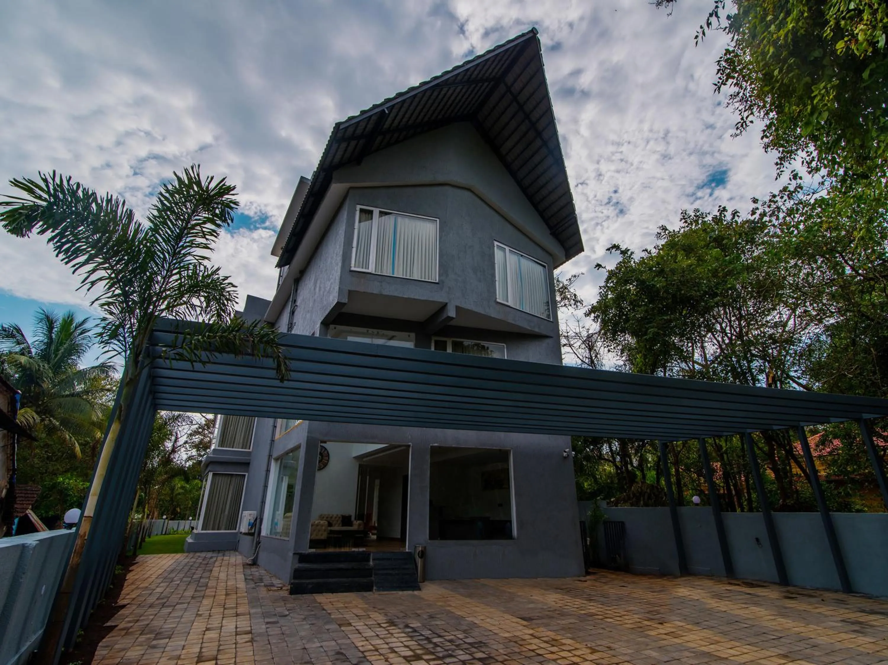 Facade/entrance in Ramatan Resort