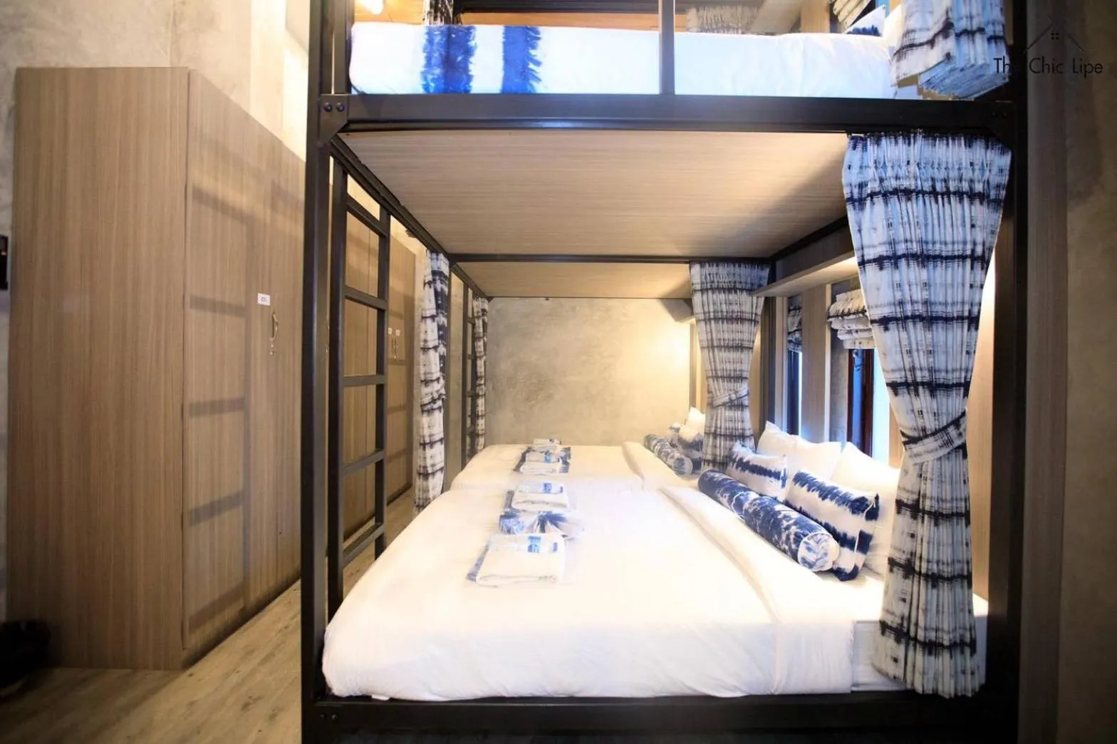 Bed in The Chic Lipe