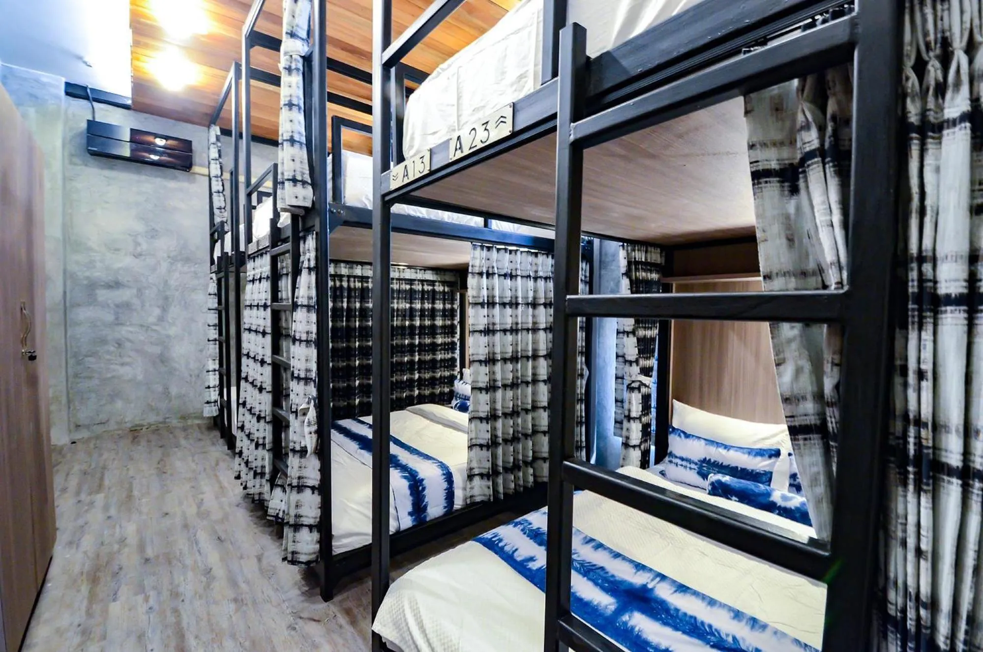 Bed in The Chic Lipe